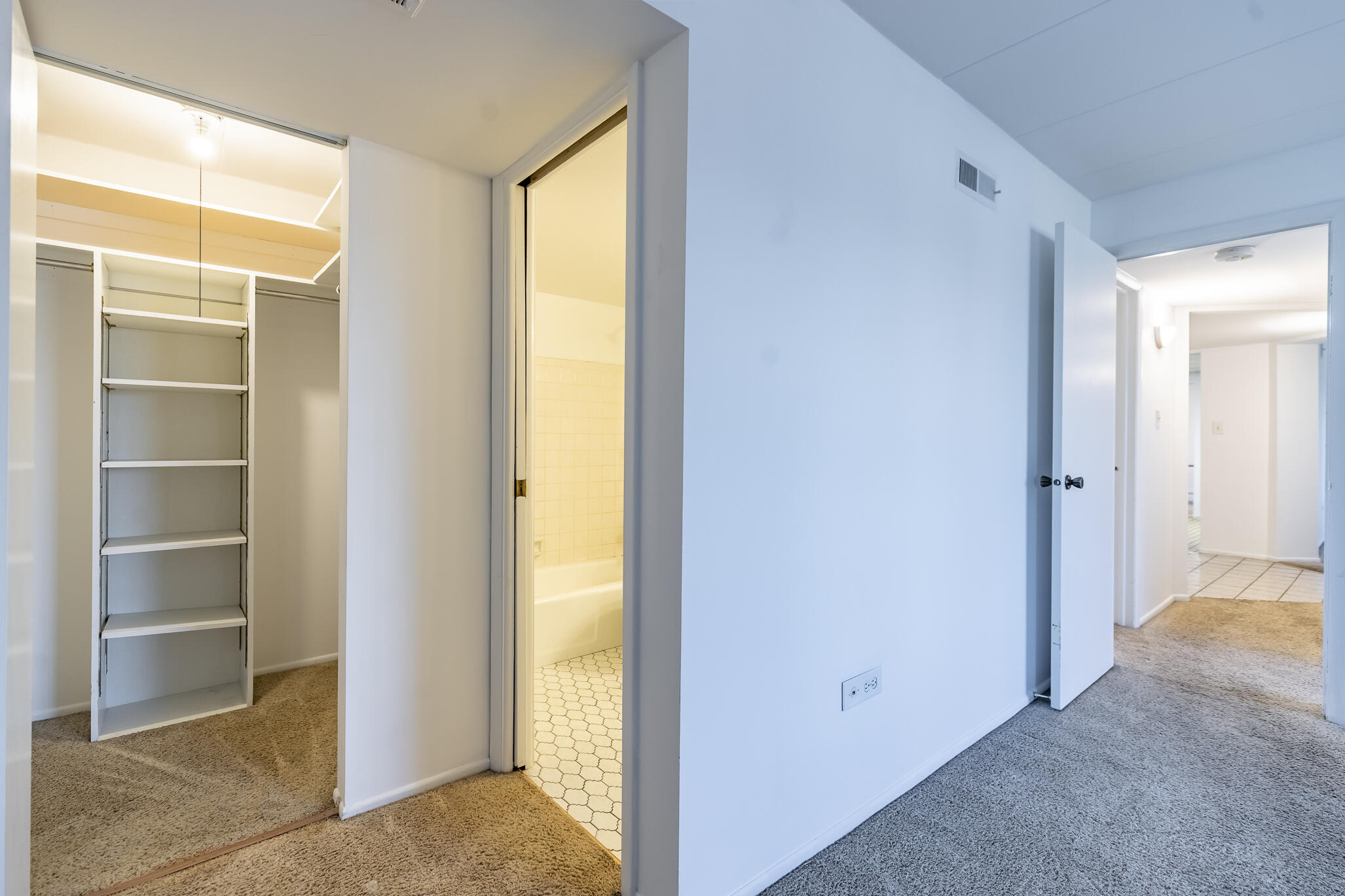 8750 Harrison Avenue, Munster, IN #211, 46321; Image #23