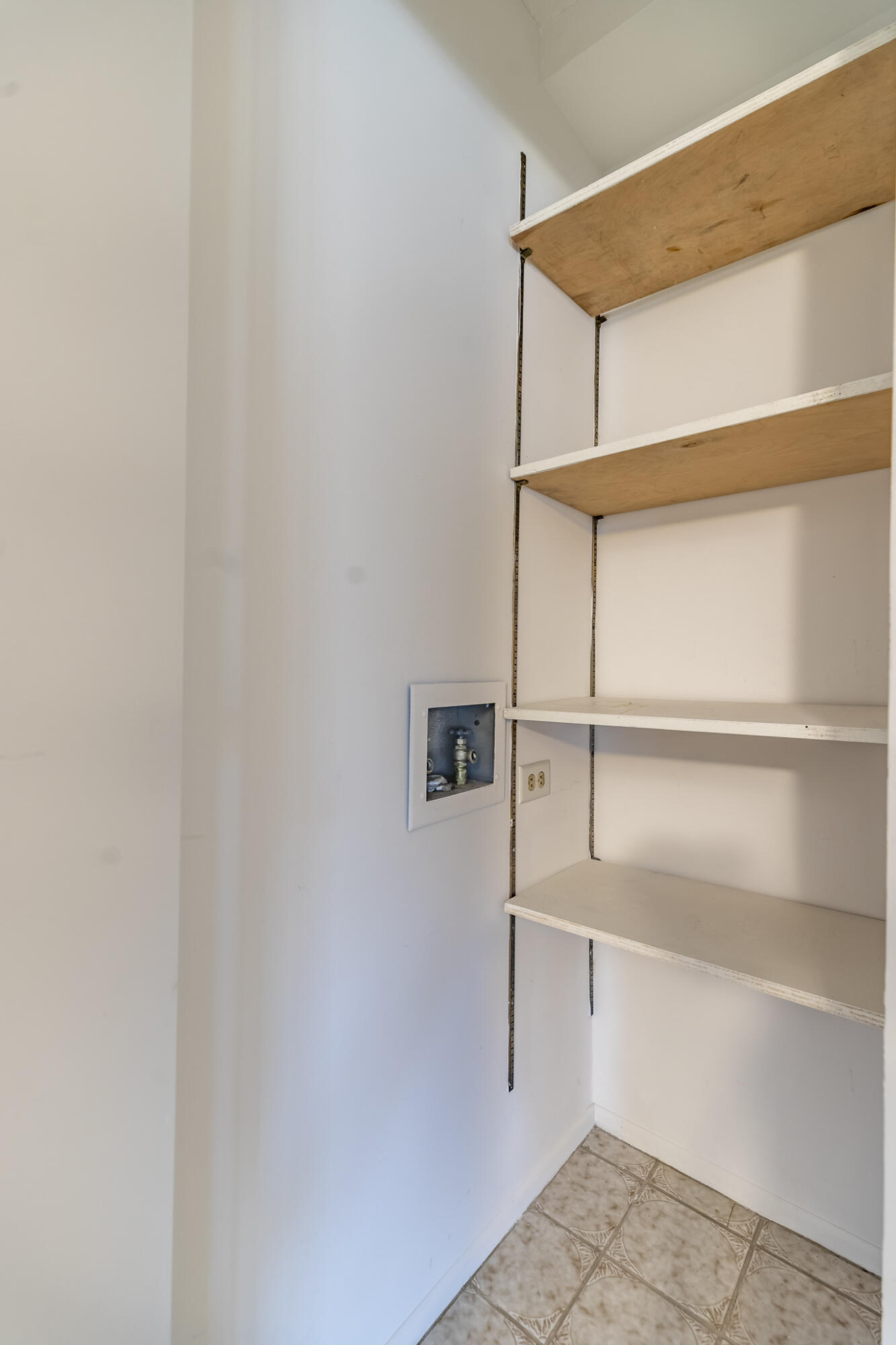 8750 Harrison Avenue, Munster, IN #211, 46321; Image #27