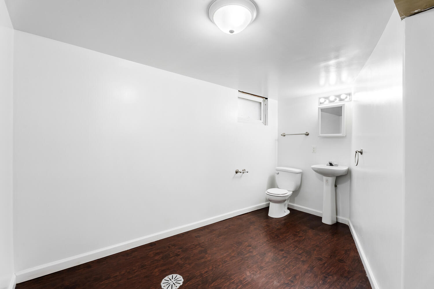 6400 Ash Avenue, Gary, IN 46403; Image #23