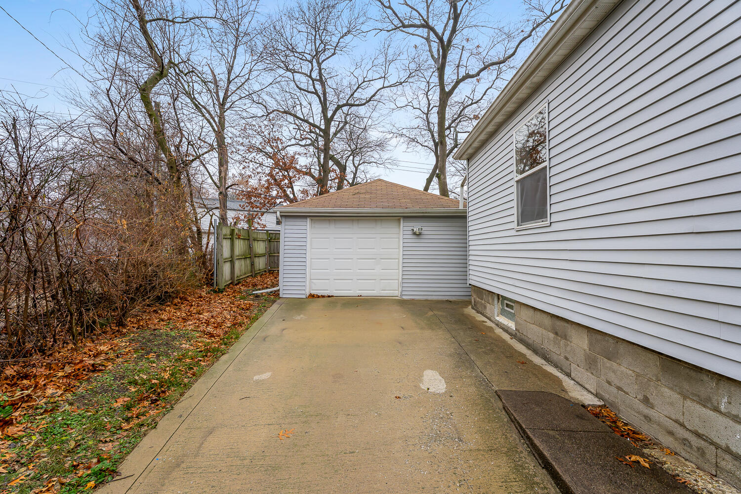 6400 Ash Avenue, Gary, IN 46403; Image #31