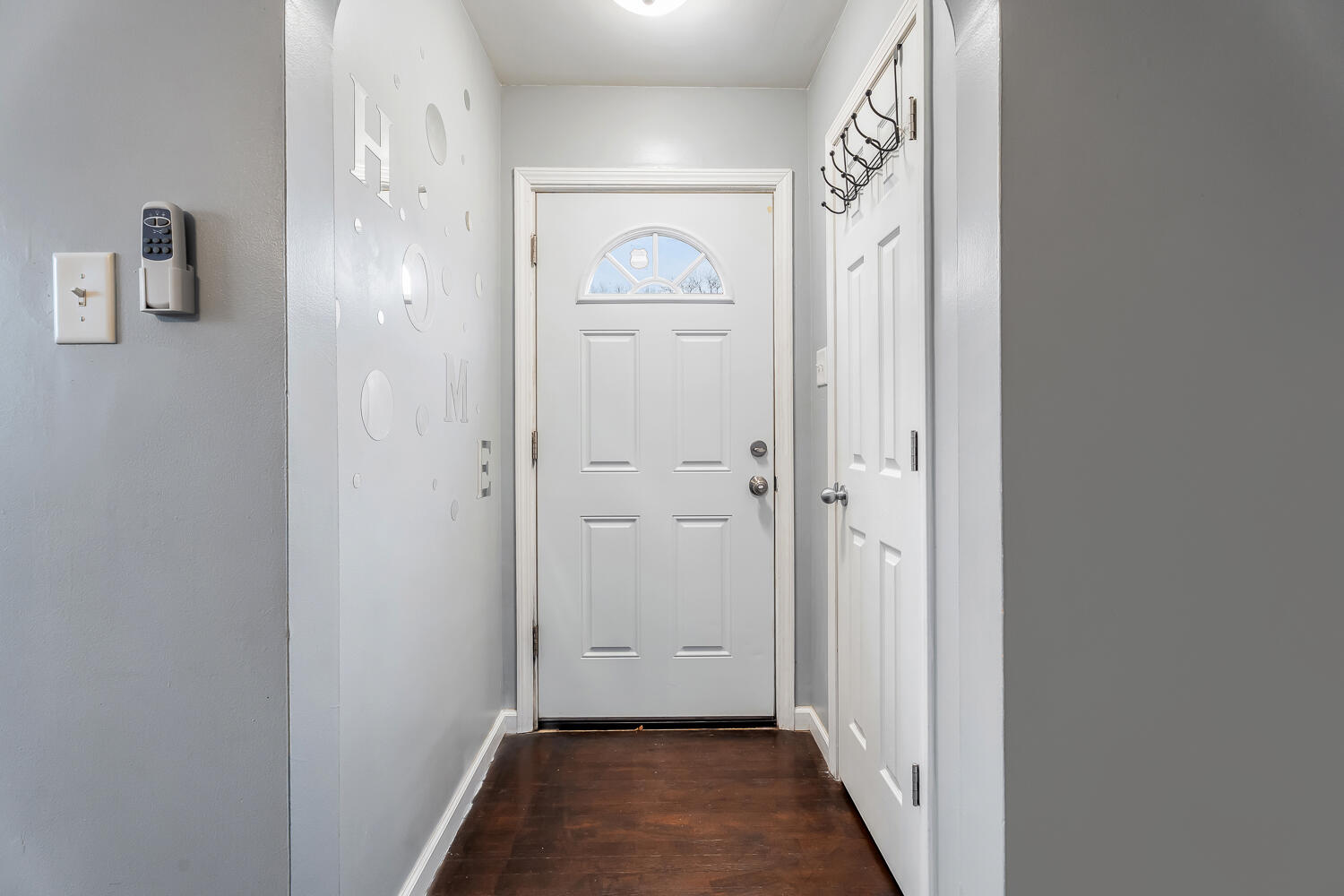 6400 Ash Avenue, Gary, IN 46403; Image #4