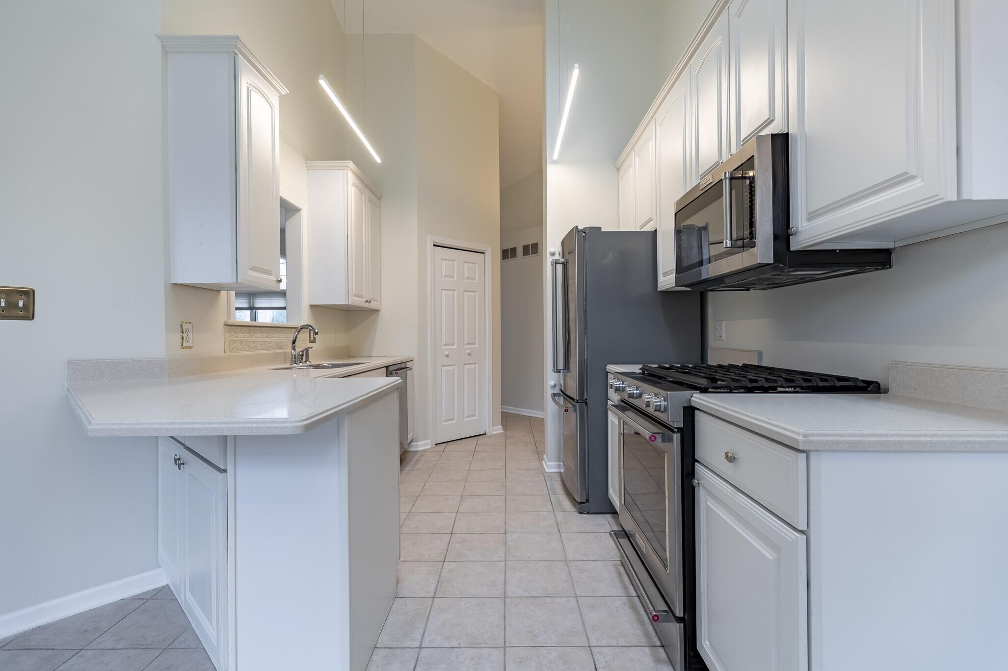 10331 Clark Court, Munster, IN 46321; Image #12