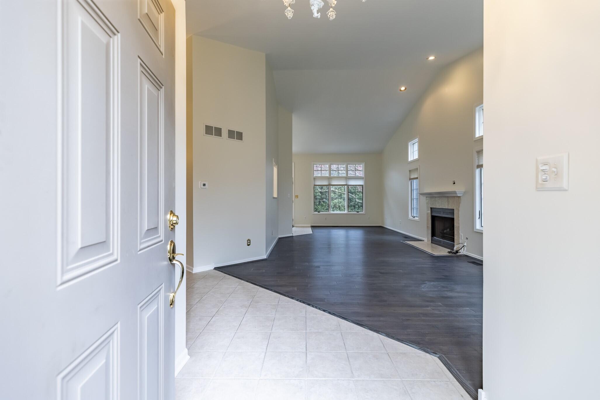 10331 Clark Court, Munster, IN 46321; Image #6