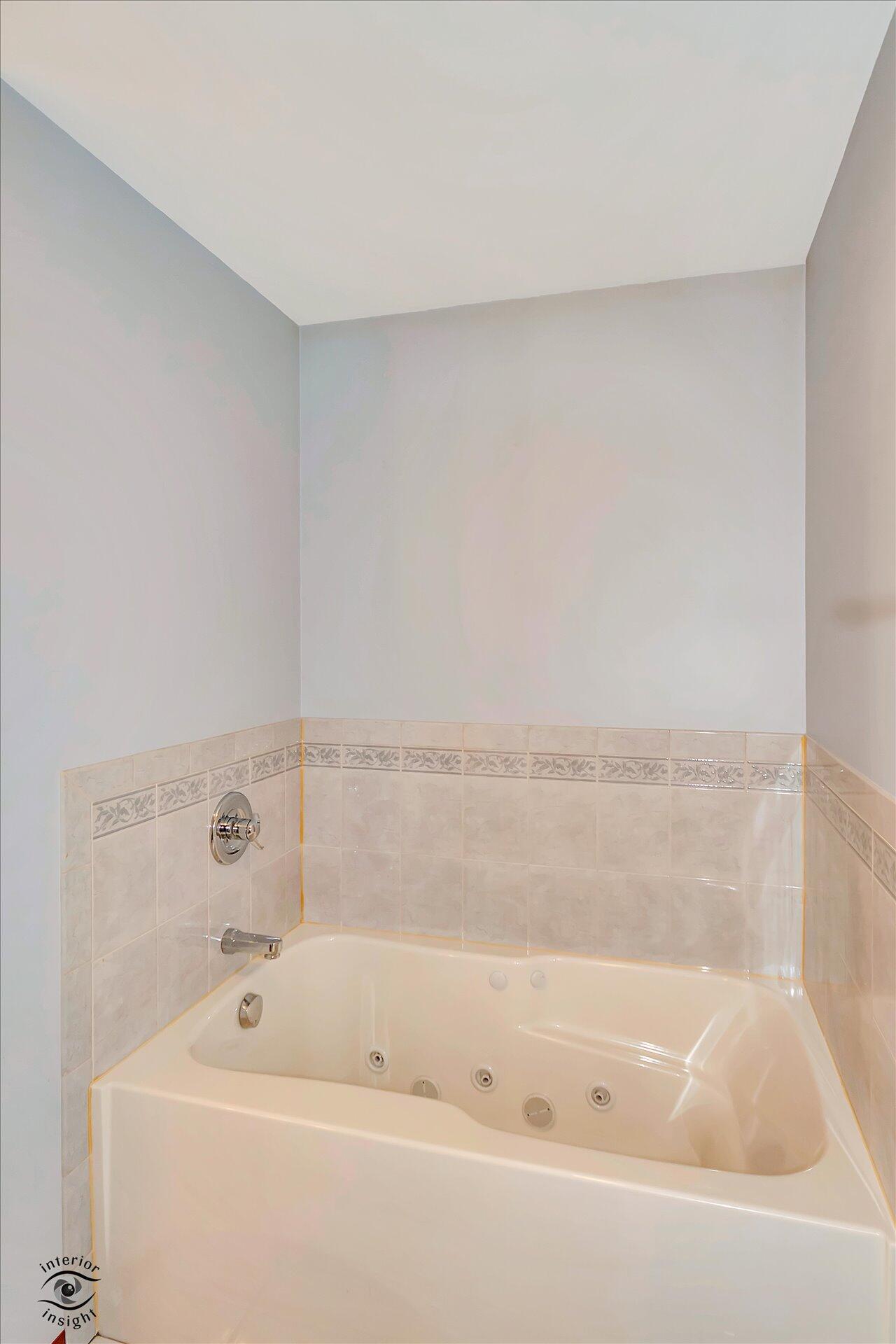 7646 Amanda’s Way, Crown Point, IN 46307; Image #16