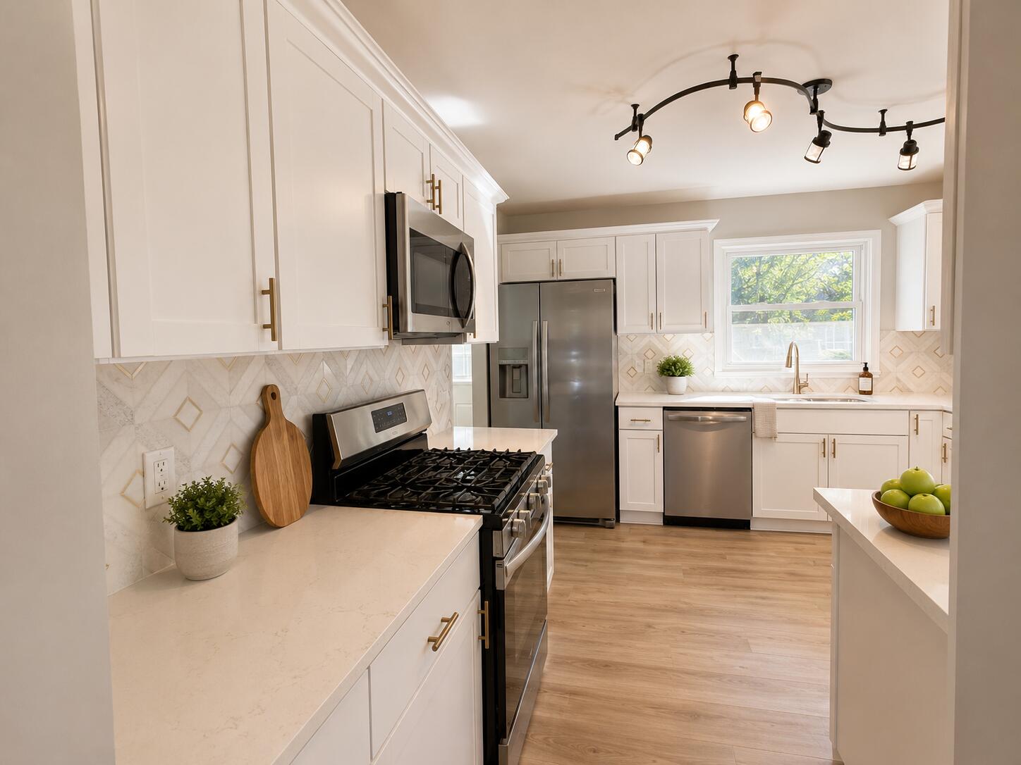 8832 Jackson Court, Munster, IN 46321; Image #6