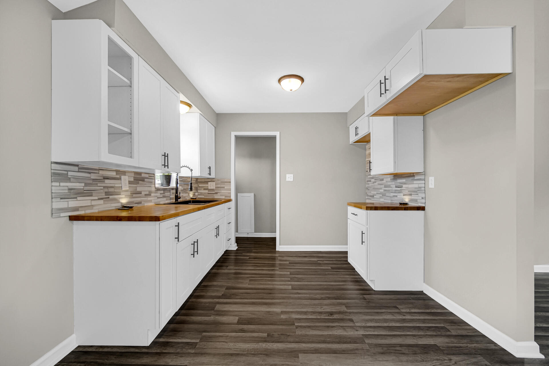 4310 E 12th Place, Gary, IN 46403; Image #10