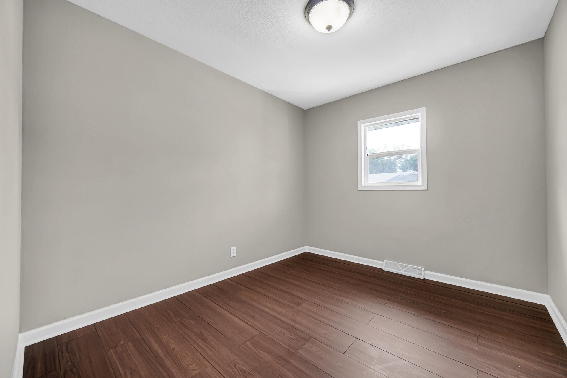 4310 E 12th Place, Gary, IN 46403; Image #15