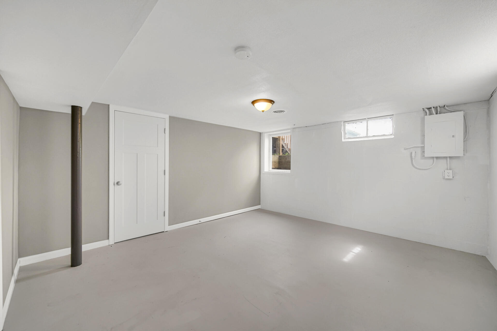 4310 E 12th Place, Gary, IN 46403; Image #19