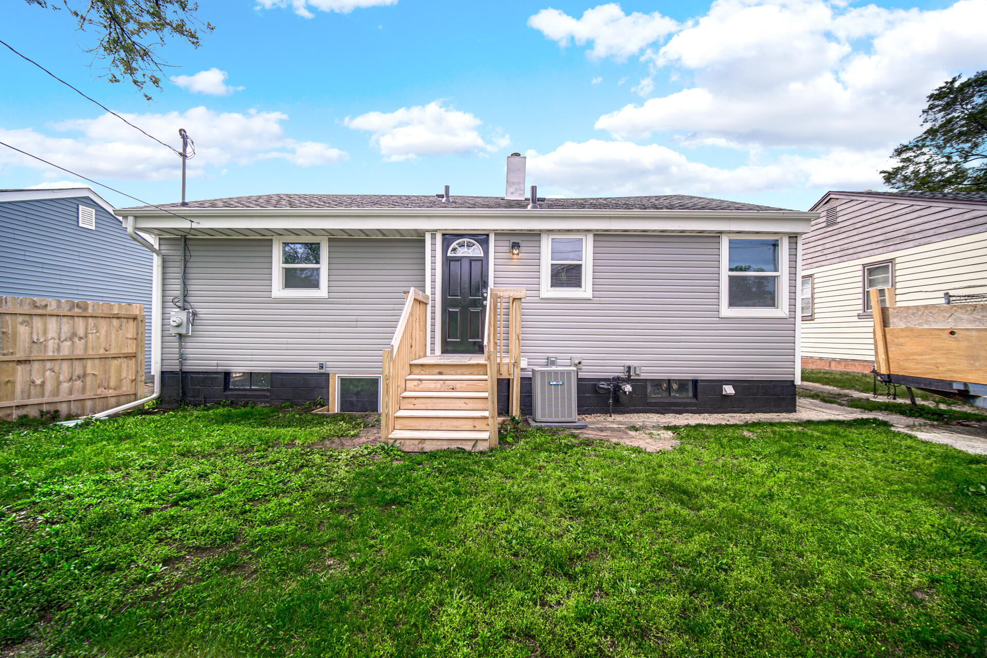 4310 E 12th Place, Gary, IN 46403; Image #25