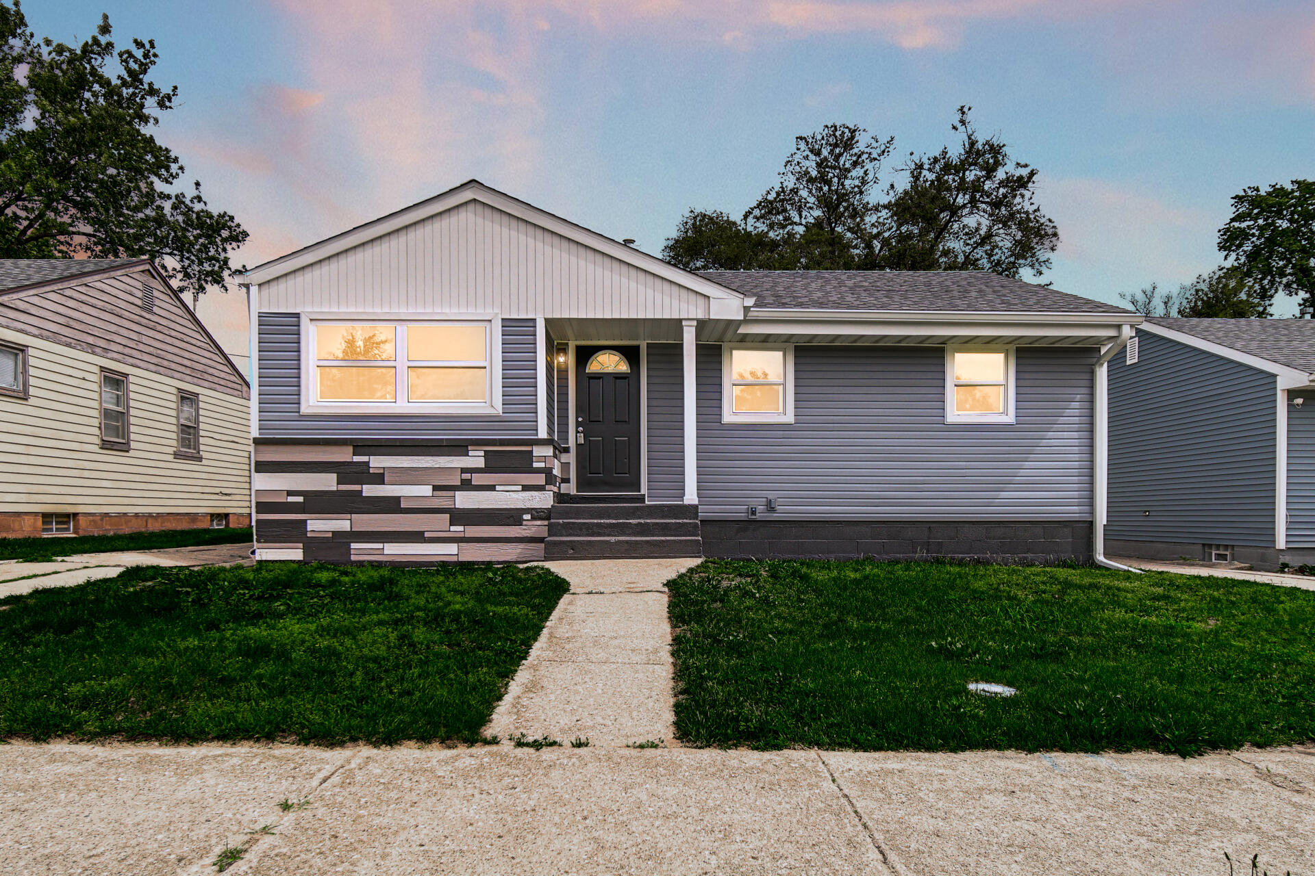 4310 E 12th Place, Gary, IN 46403; Image #26