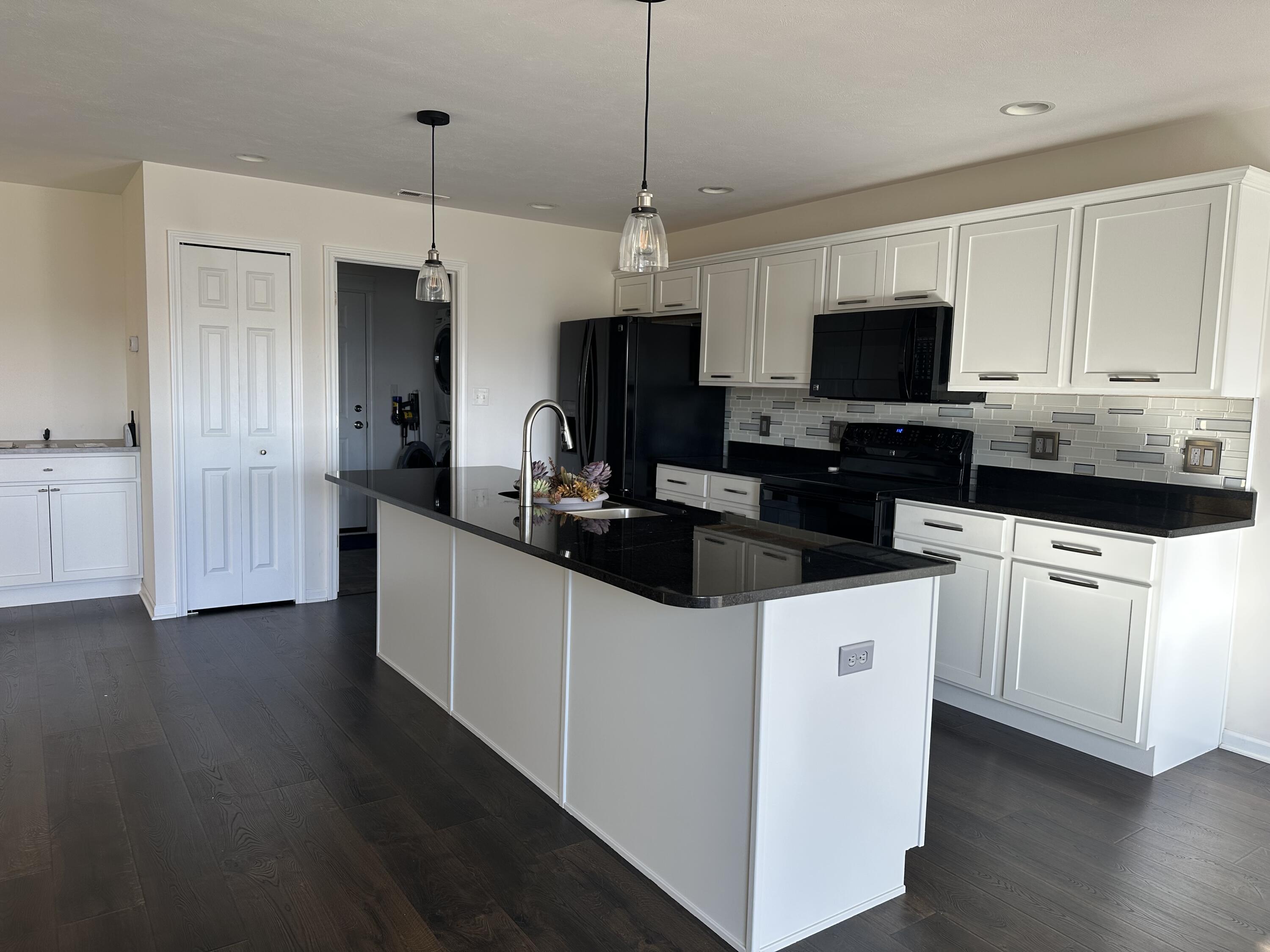 2857 Brisbane Drive, Valparaiso, IN 46385; Image #2