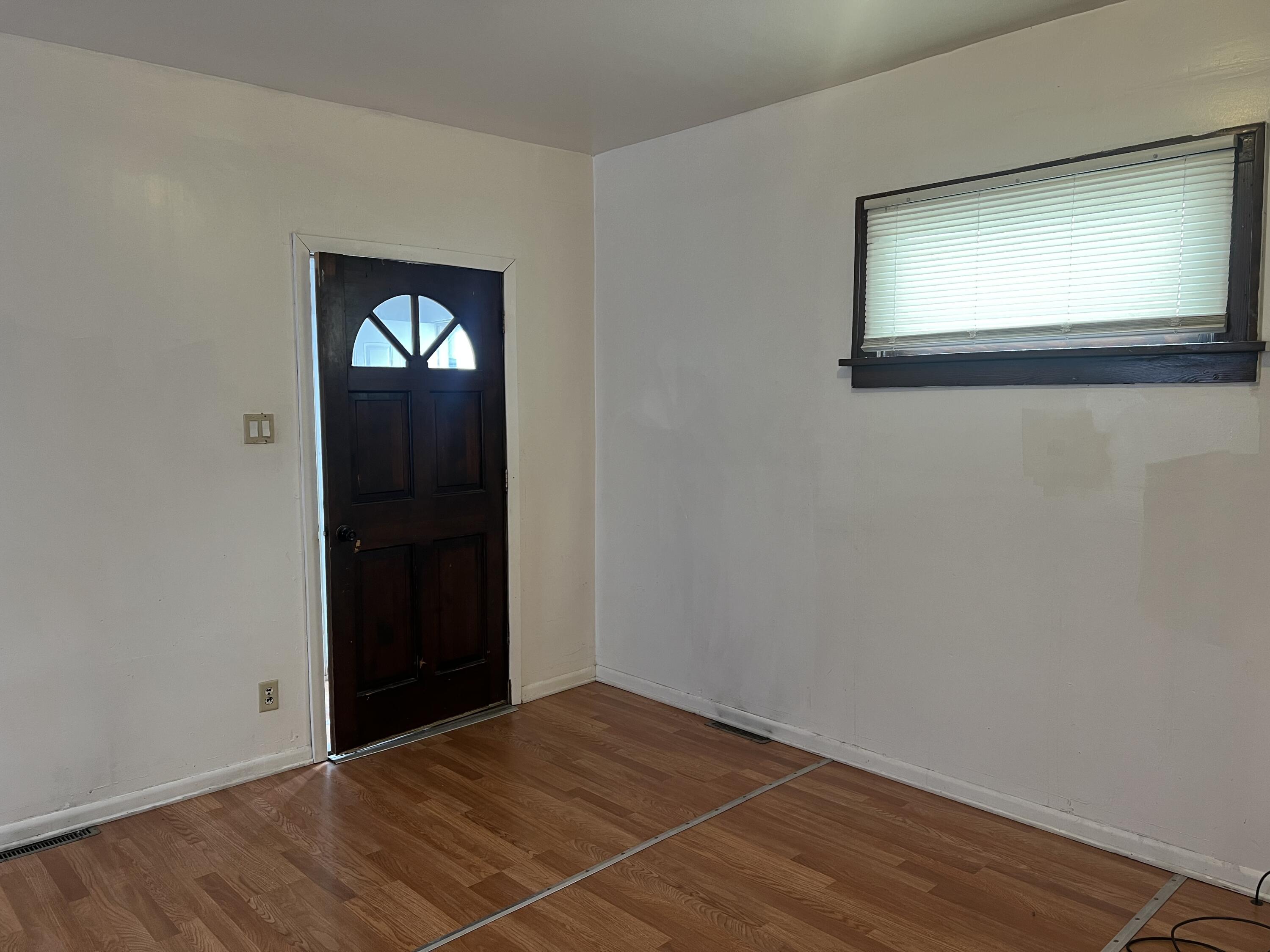 5941 Birch Avenue, Hammond, IN 46320; Image #6