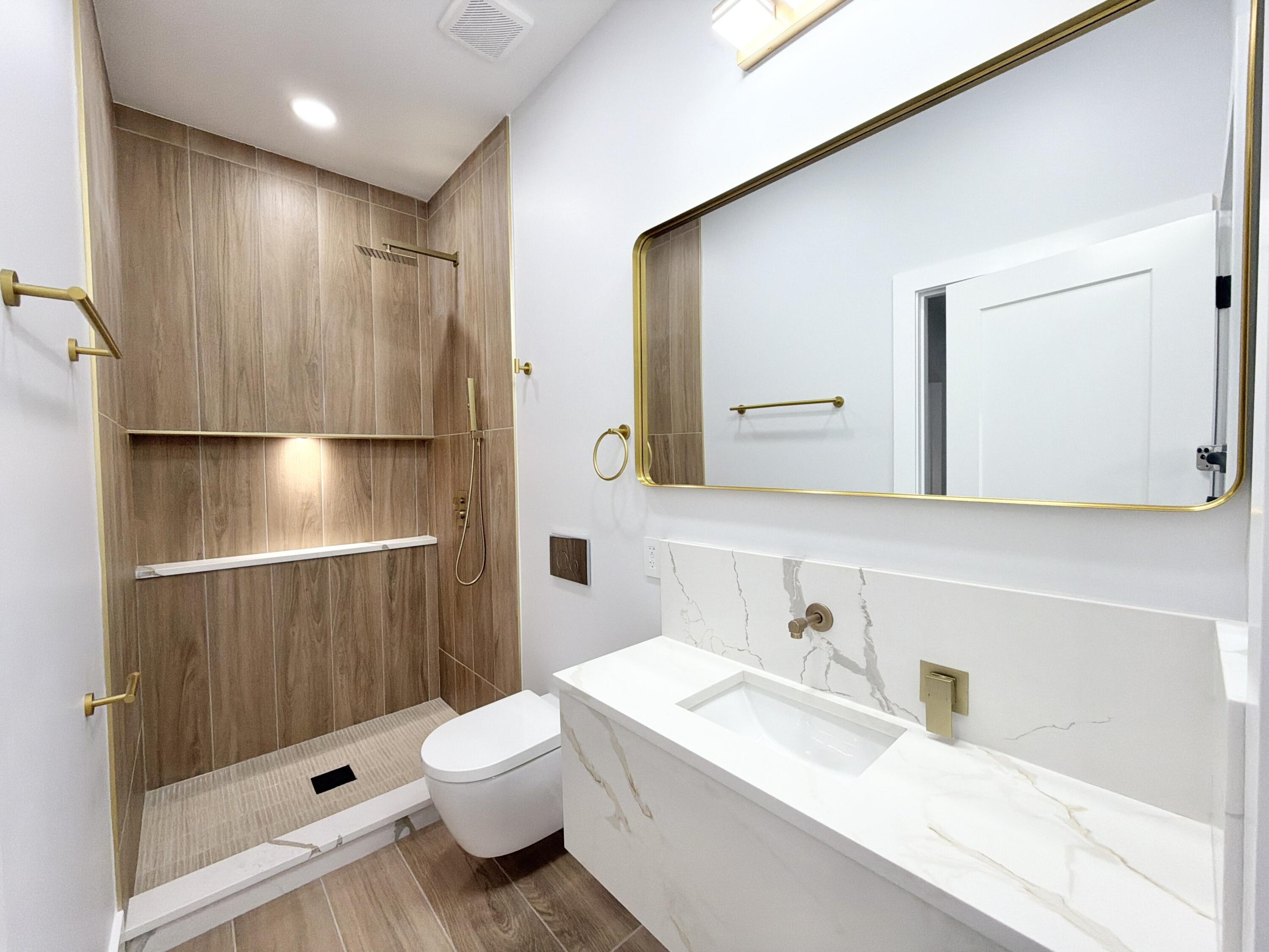 1631 Cleveland Avenue, Whiting, IN 46394; Image #28