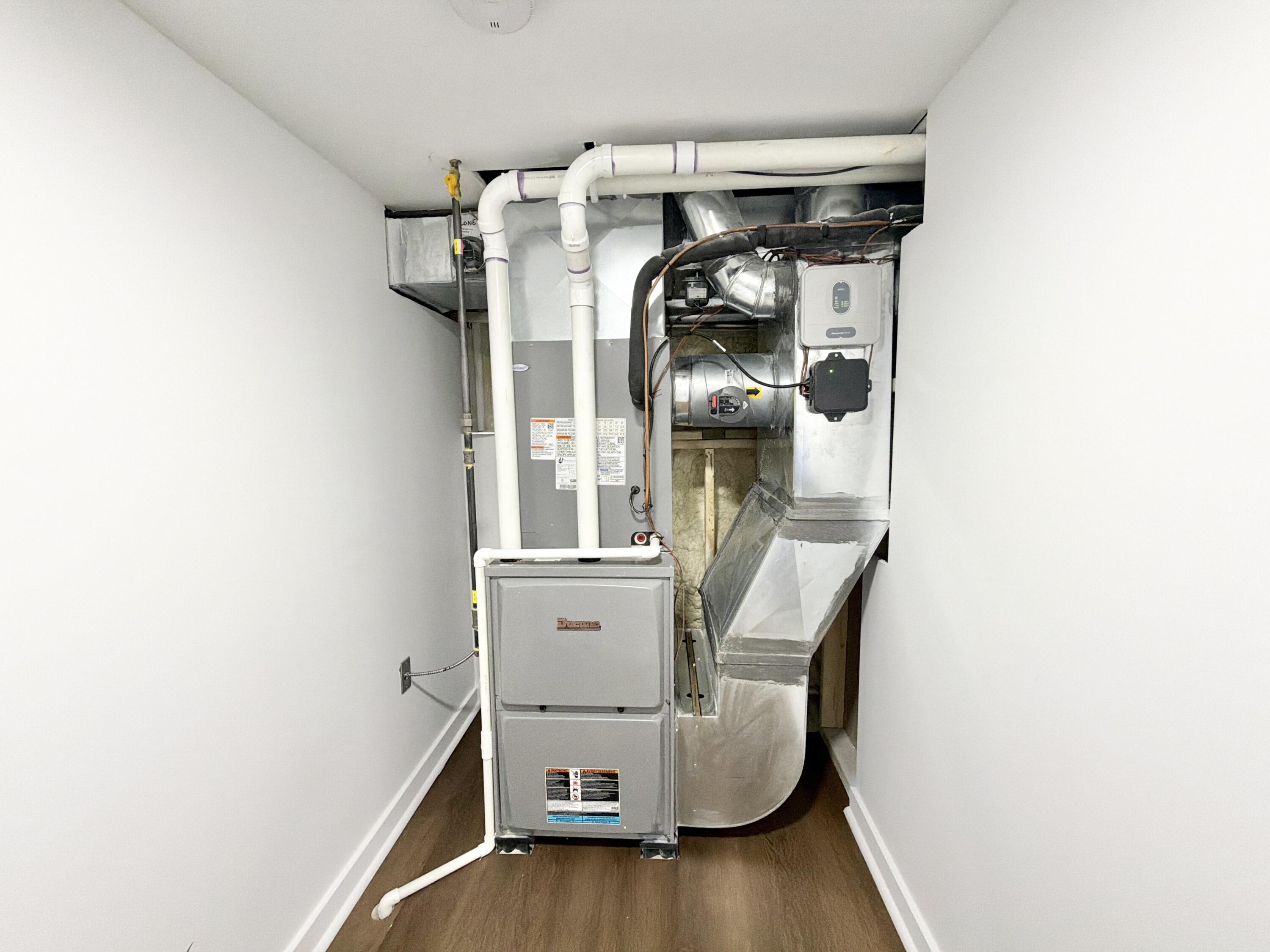 1631 Cleveland Avenue, Whiting, IN 46394; Image #41