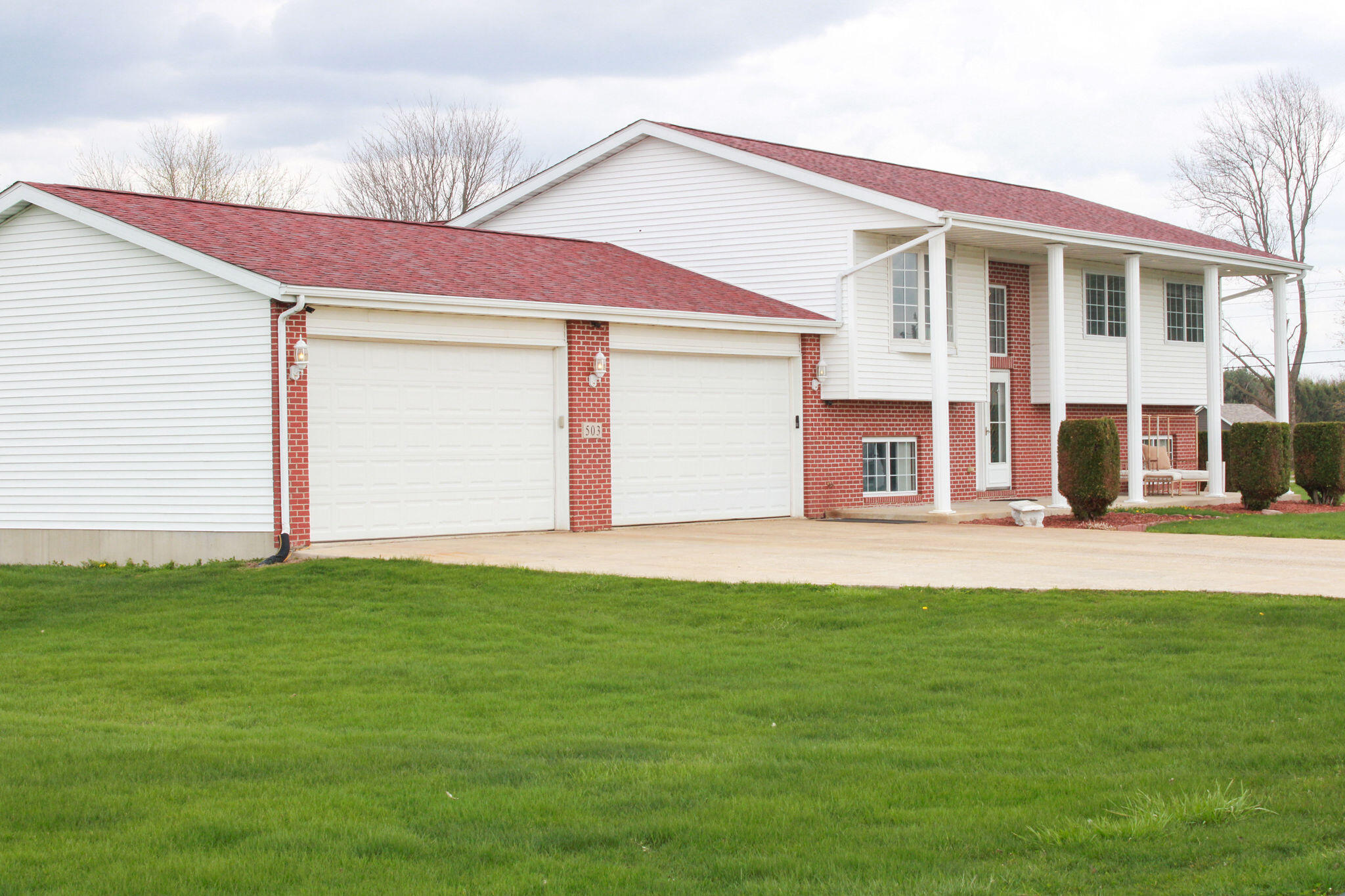 503 W 602 S, Hebron, IN 46341; Image #2