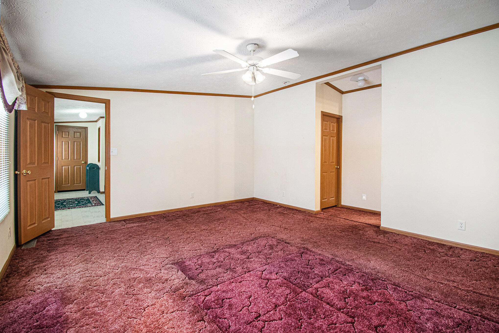 574 E 1100 N, Westville, IN 46391; Image #12