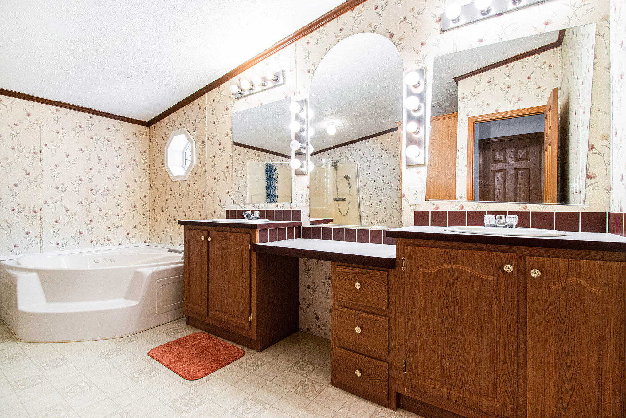574 E 1100 N, Westville, IN 46391; Image #13