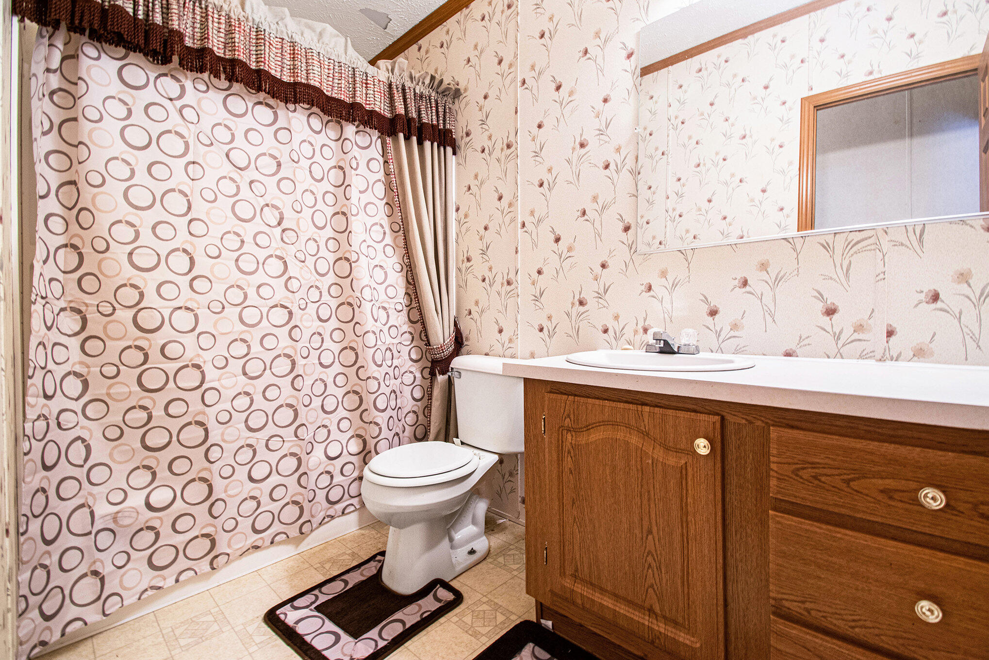 574 E 1100 N, Westville, IN 46391; Image #16