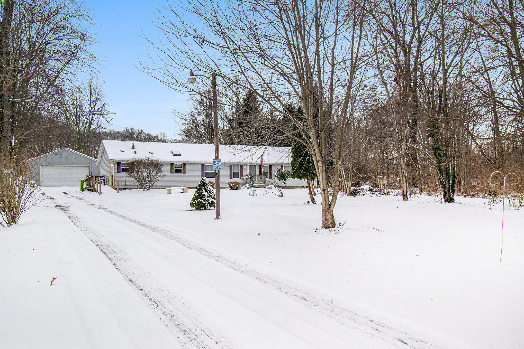574 E 1100 N, Westville, IN 46391; Image #2