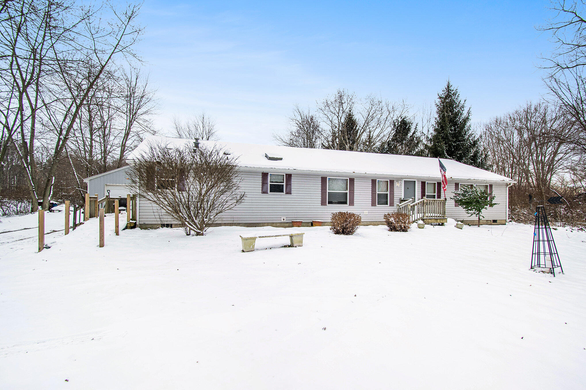 574 E 1100 N, Westville, IN 46391; Image #3