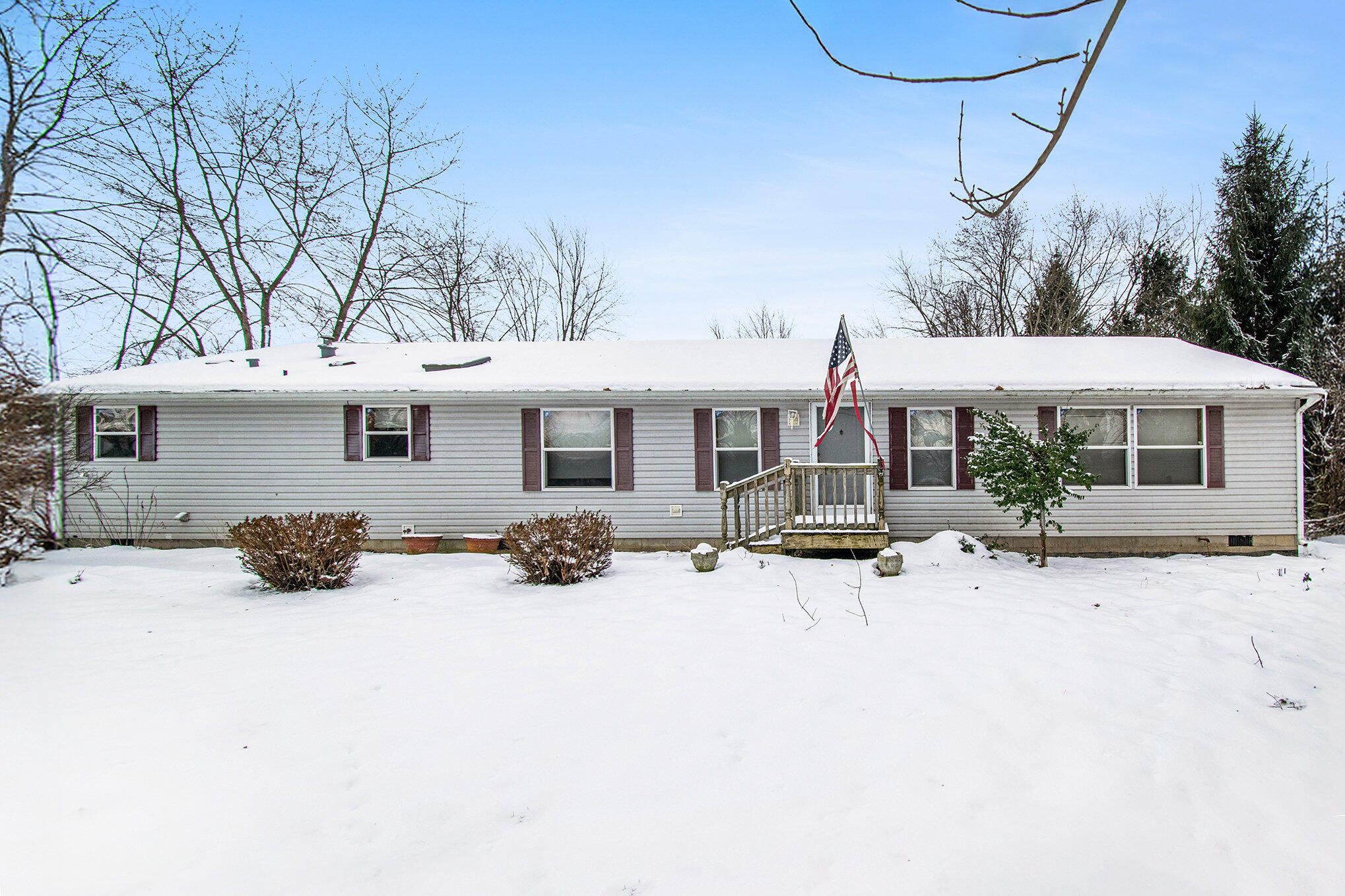 574 E 1100 N, Westville, IN 46391; Image #4