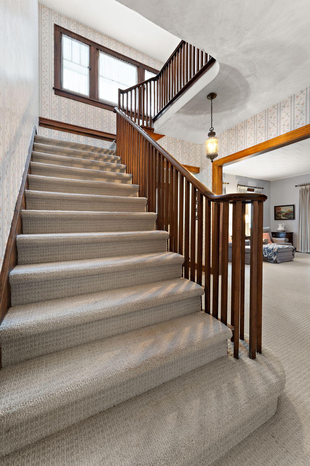 158 S Greenwich Street, Valparaiso, IN 46383; Image #4
