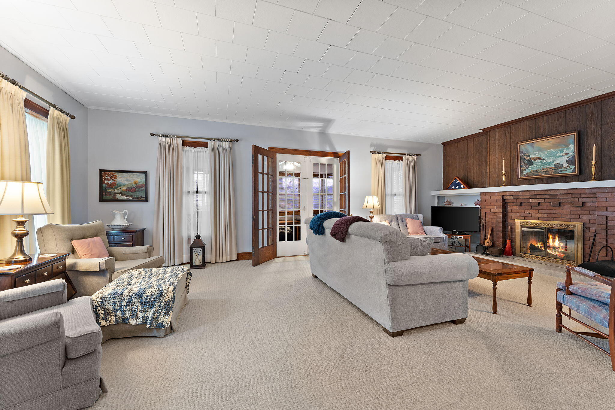 158 S Greenwich Street, Valparaiso, IN 46383; Image #6