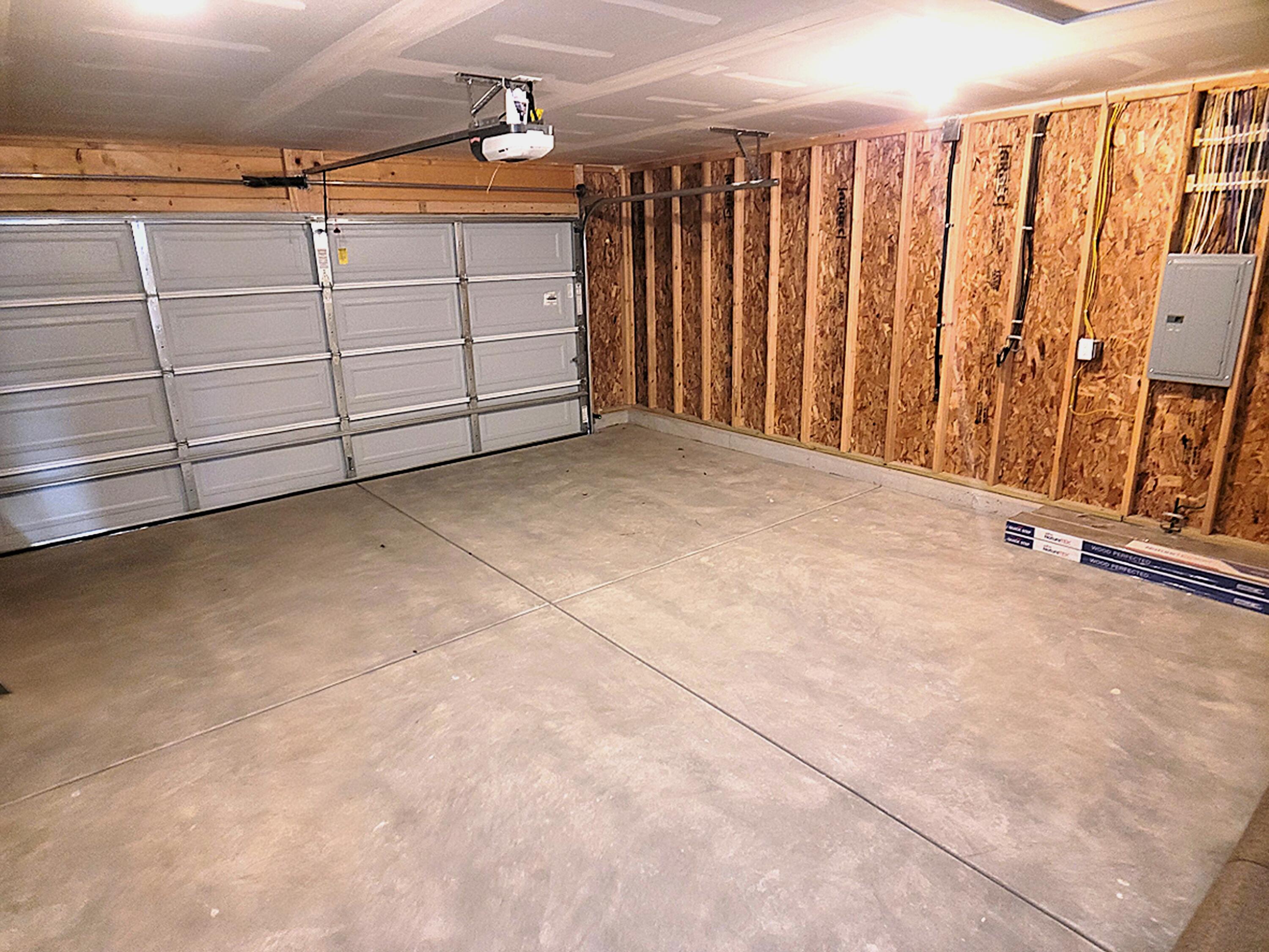 8652 Madison Street, Merrillville, IN 46410; Image #17
