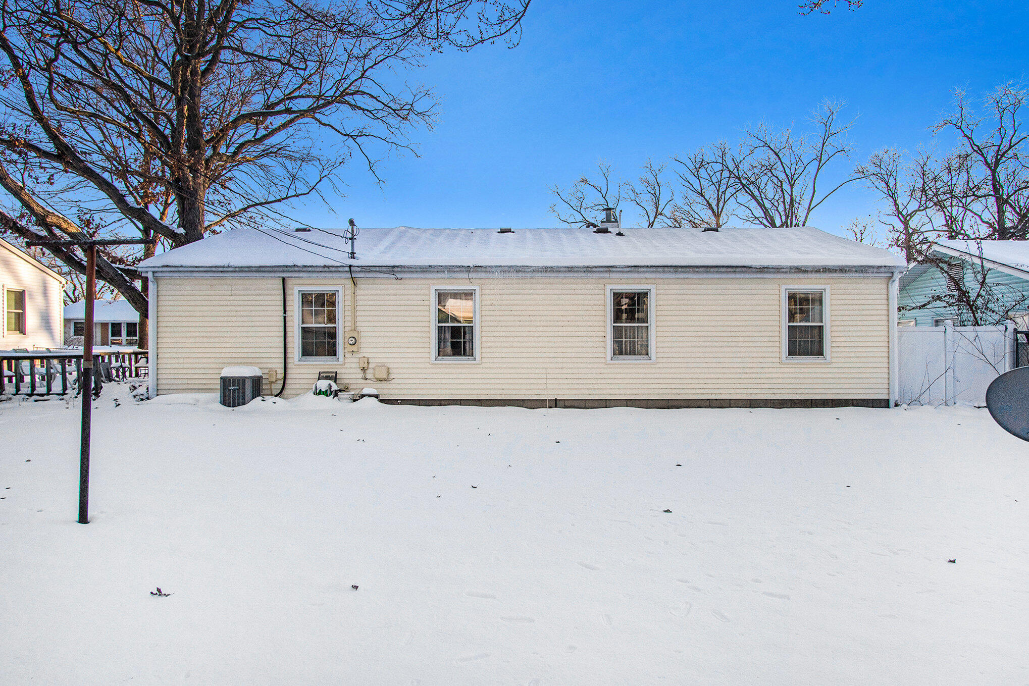432 Washington Park Boulevard, Michigan City, IN 46360; Image #22