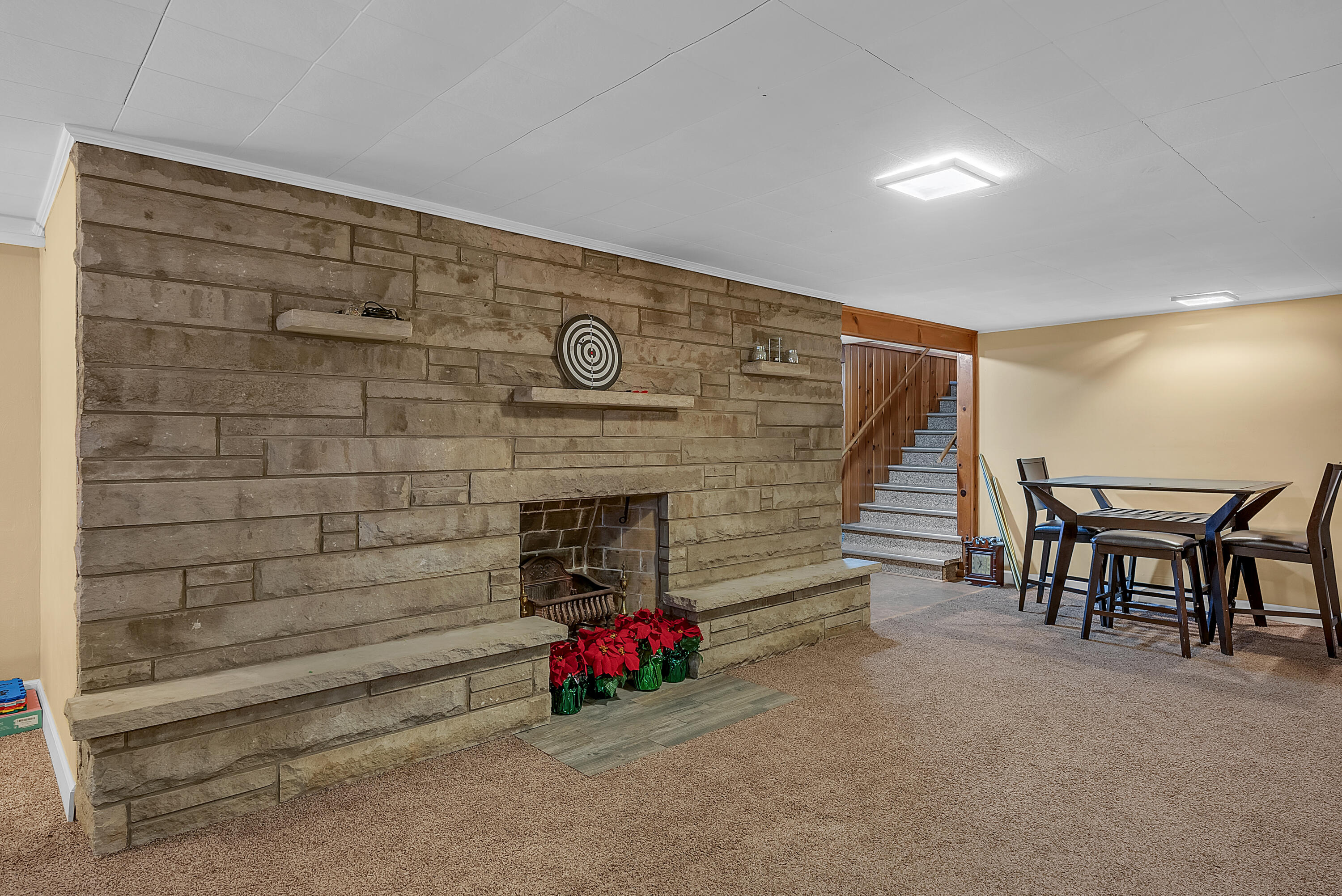 5550 Jefferson Place, Merrillville, IN 46410; Image #17