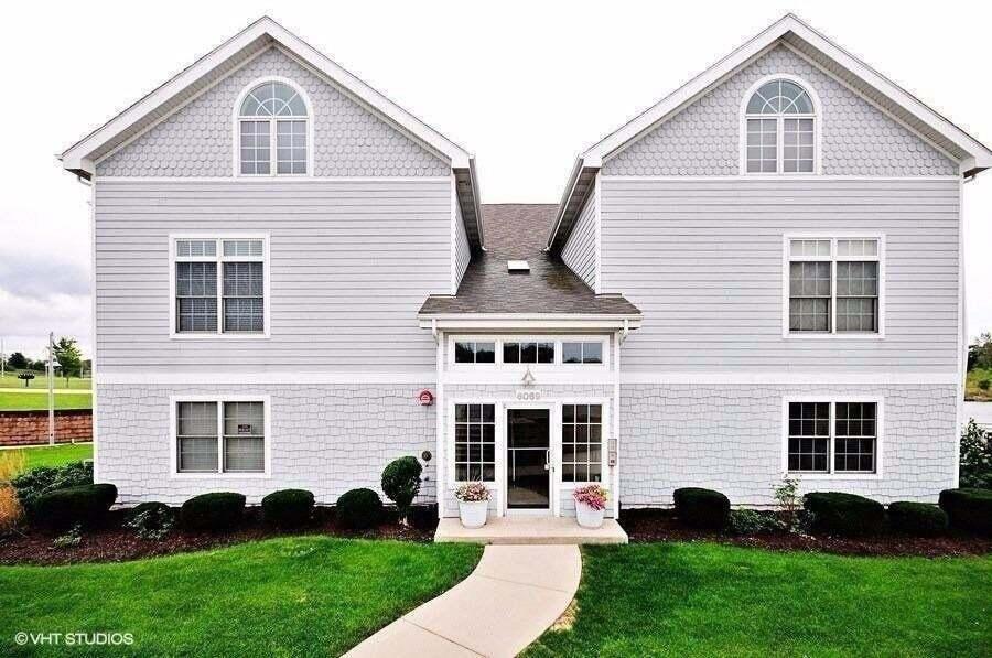 6069 S Dune Harbor Drive, Portage, IN #302, 46368; Image #2