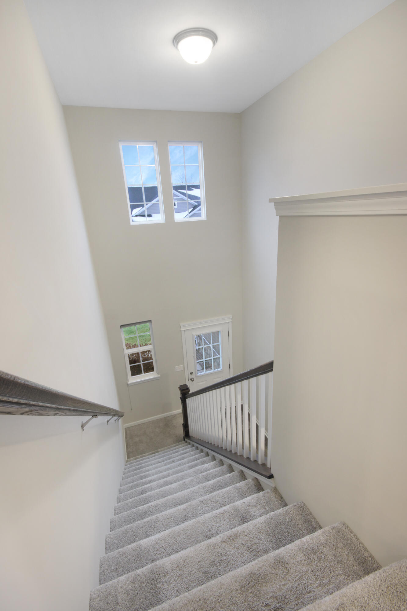 2901 Hillard Street, Valparaiso, IN 46383; Image #21