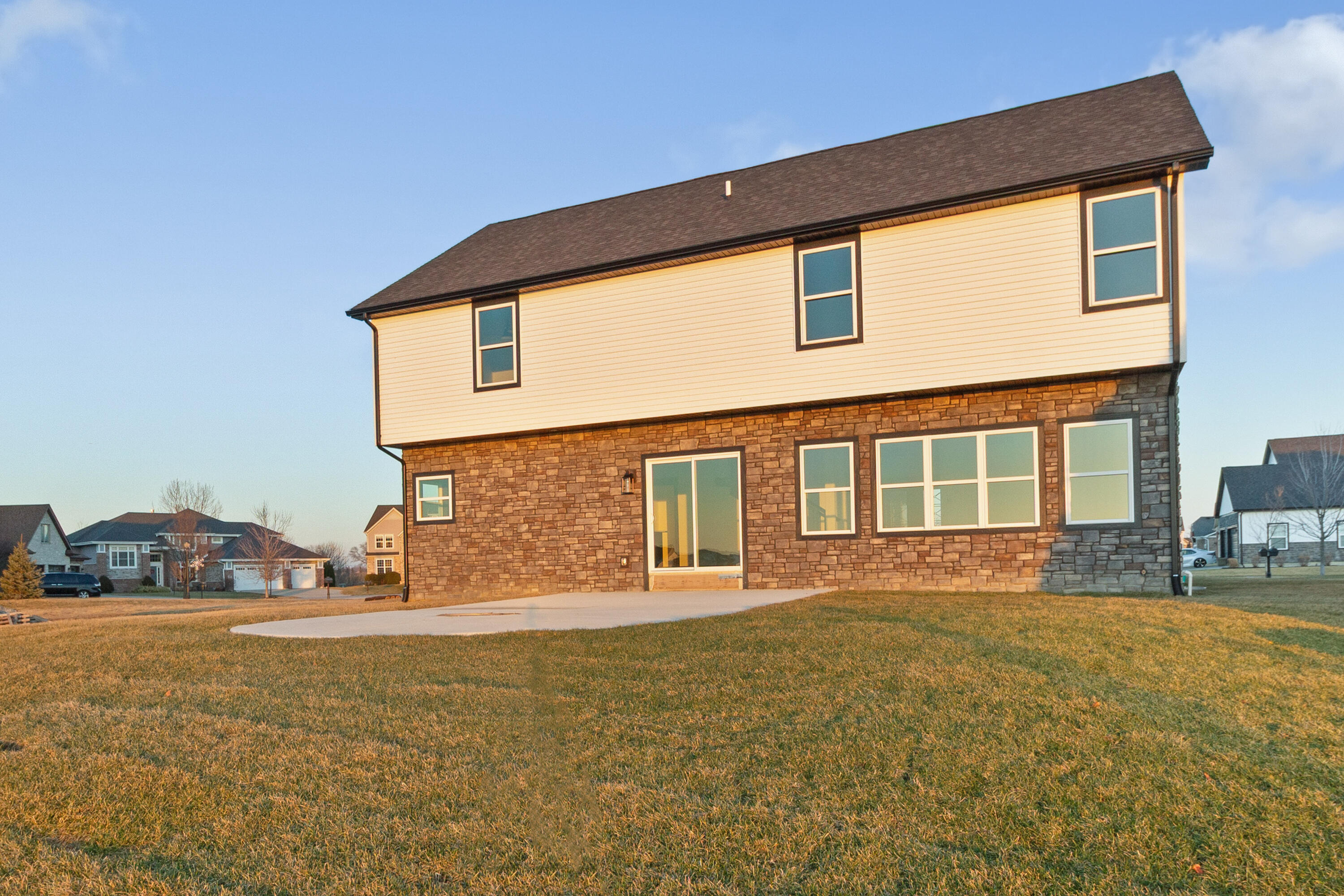10138 Sentry Drive, St. John, IN 46373; Image #4