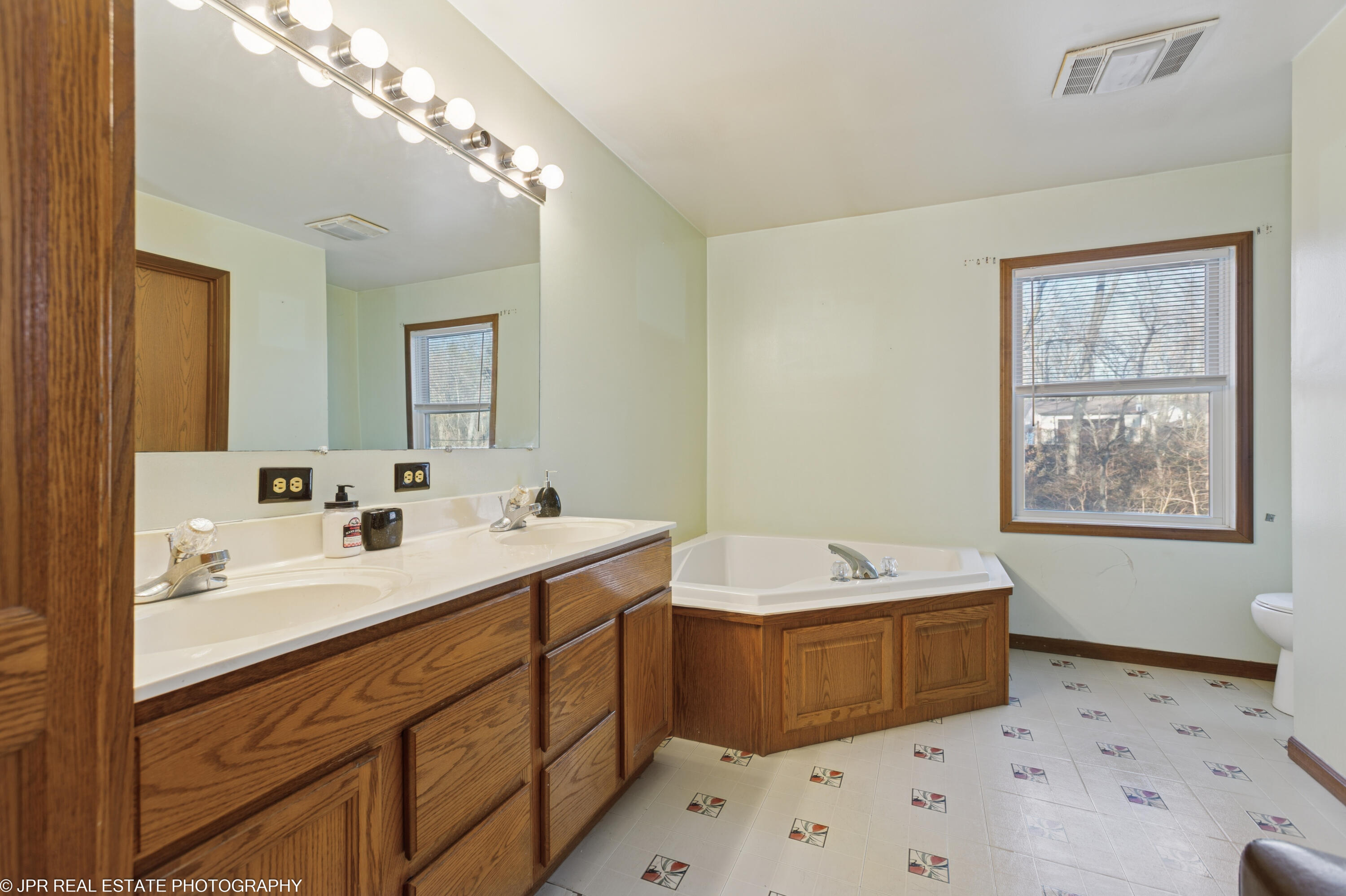 710 Springland Avenue, Michigan City, IN 46360; Image #14