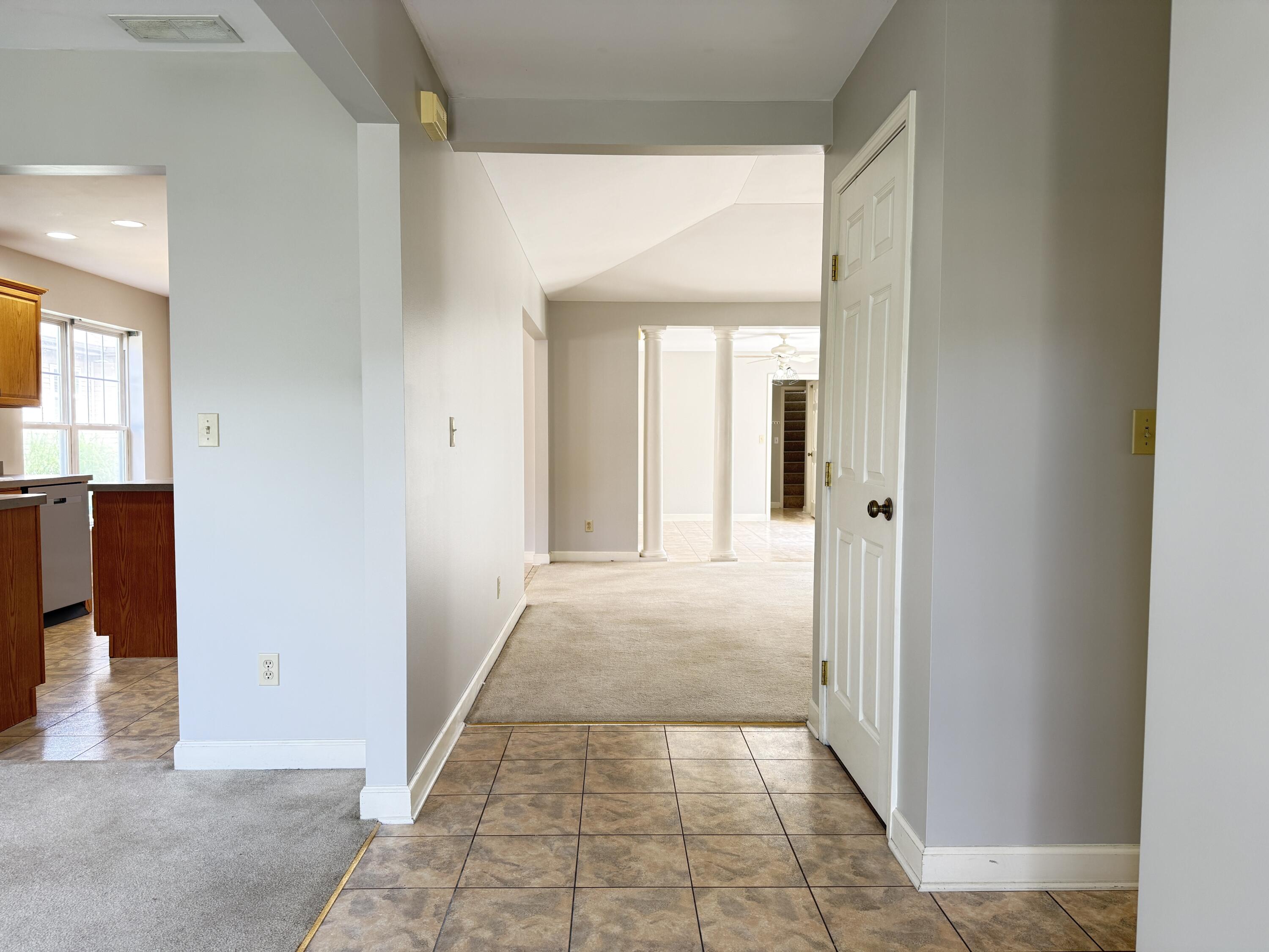 215 Dundee Street, Valparaiso, IN 46385; Image #2