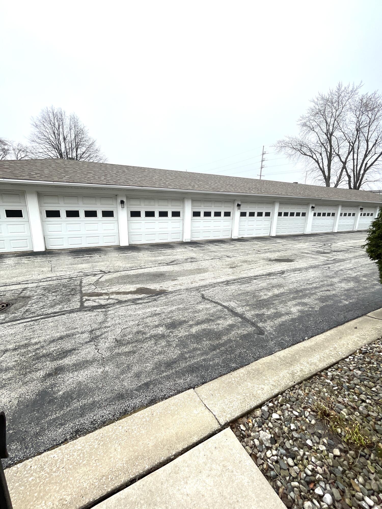 2741 Georgetowne Drive, Highland, IN #A1, 46322; Image #15