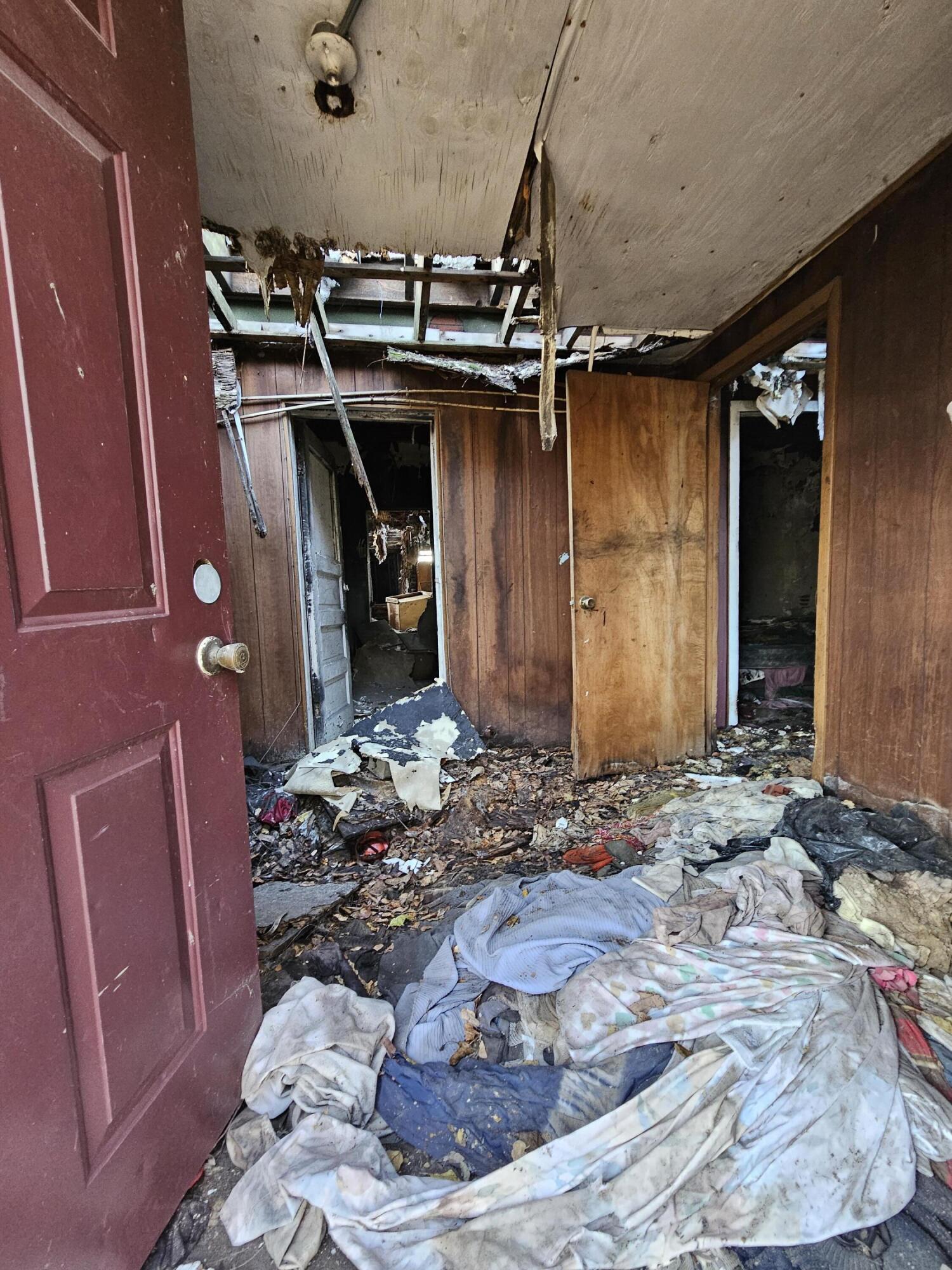 2443 Delaware, Gary, IN 46407; Image #4