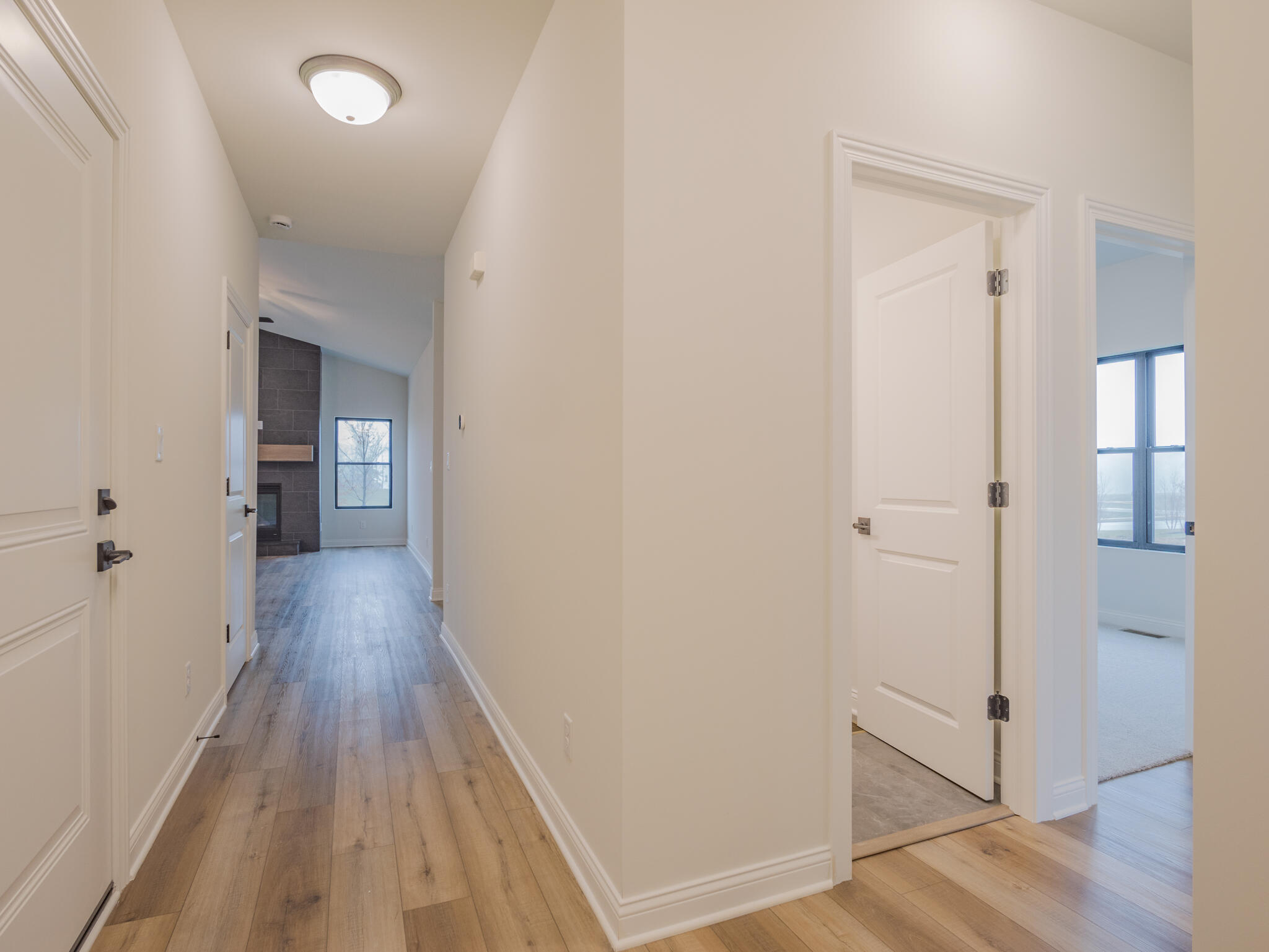 3004 Forestside Lane, Valparaiso, IN 46385; Image #3