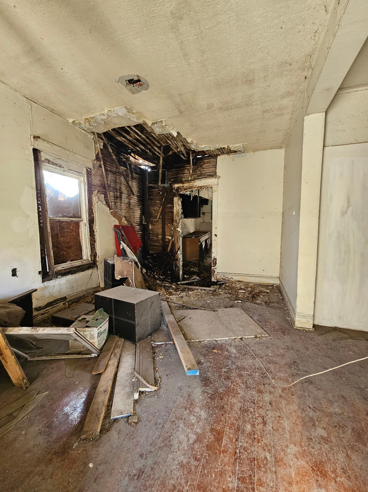 2612 Madison Street, Gary, IN 46407; Image #5