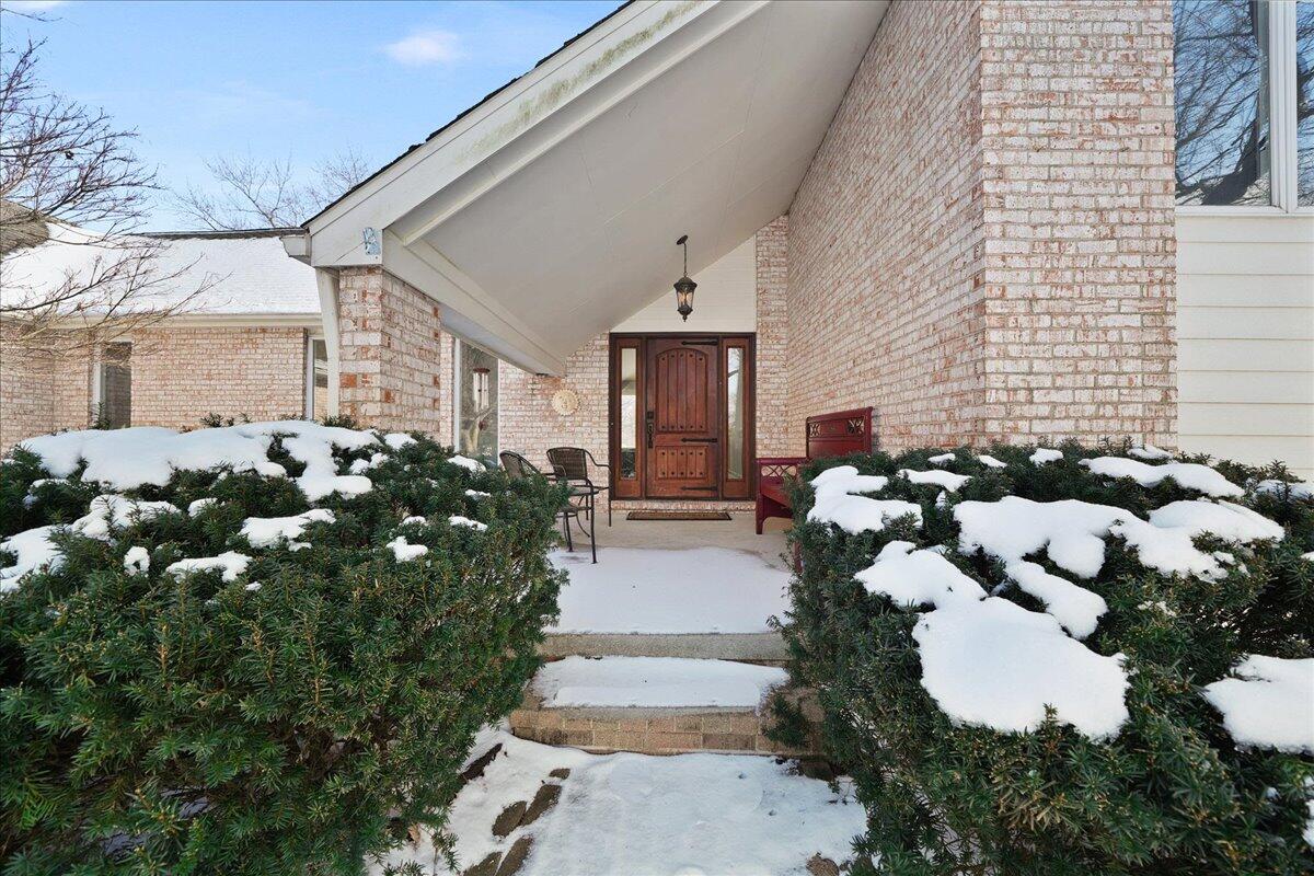 1755 Clifty Creek Court, Valparaiso, IN 46385; Image #3
