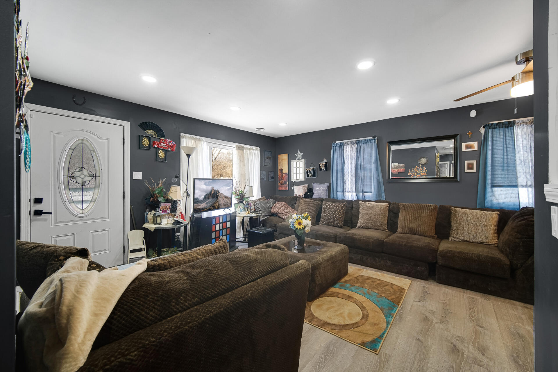 4301 Johnson Street, Gary, IN 46408; Image #5