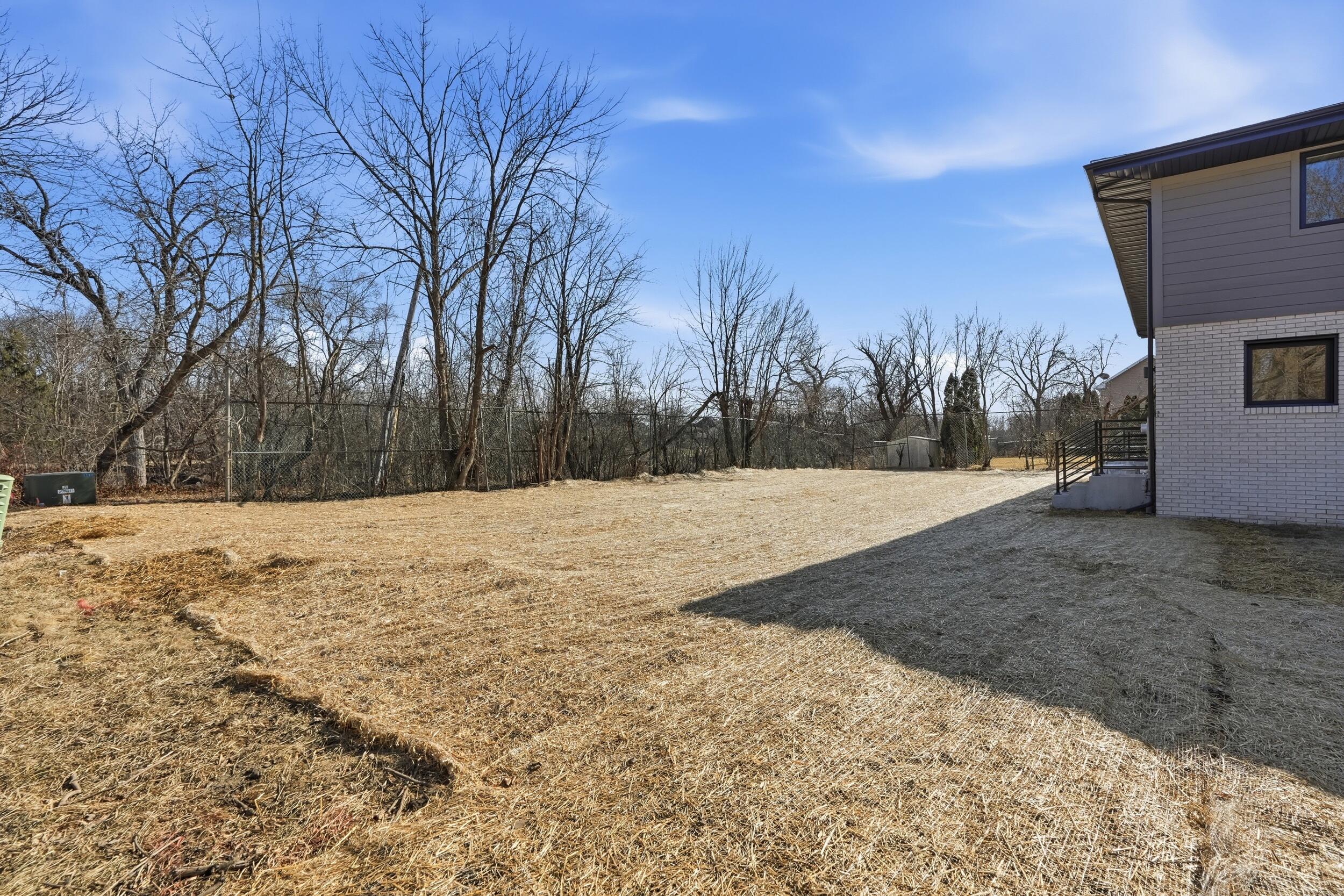 10043 Twin Creek Boulevard, Munster, IN 46321; Image #46