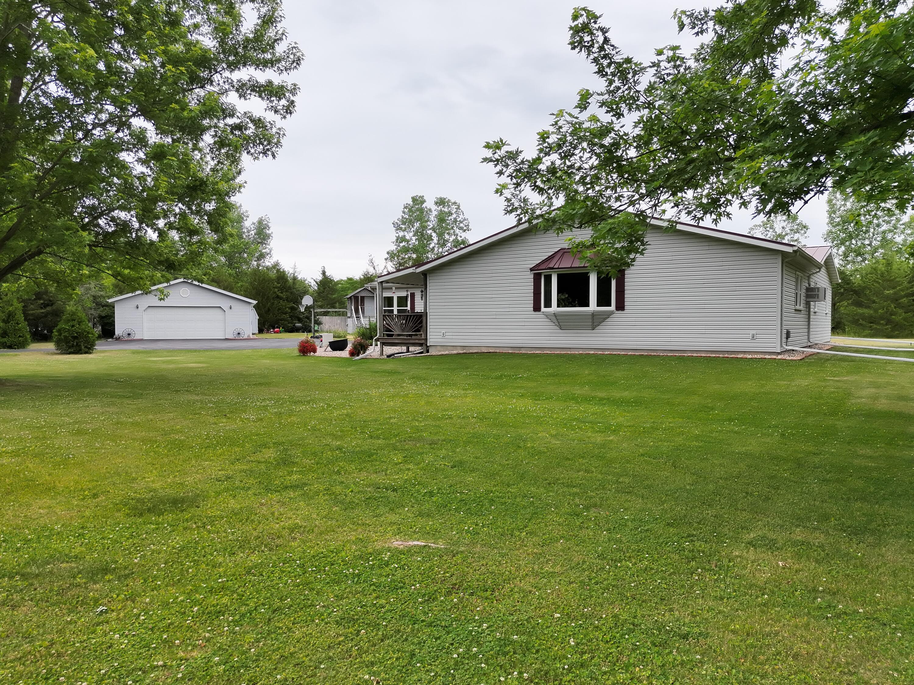 5815 N Us Highway 231, Rensselaer, IN 47978; Image #33