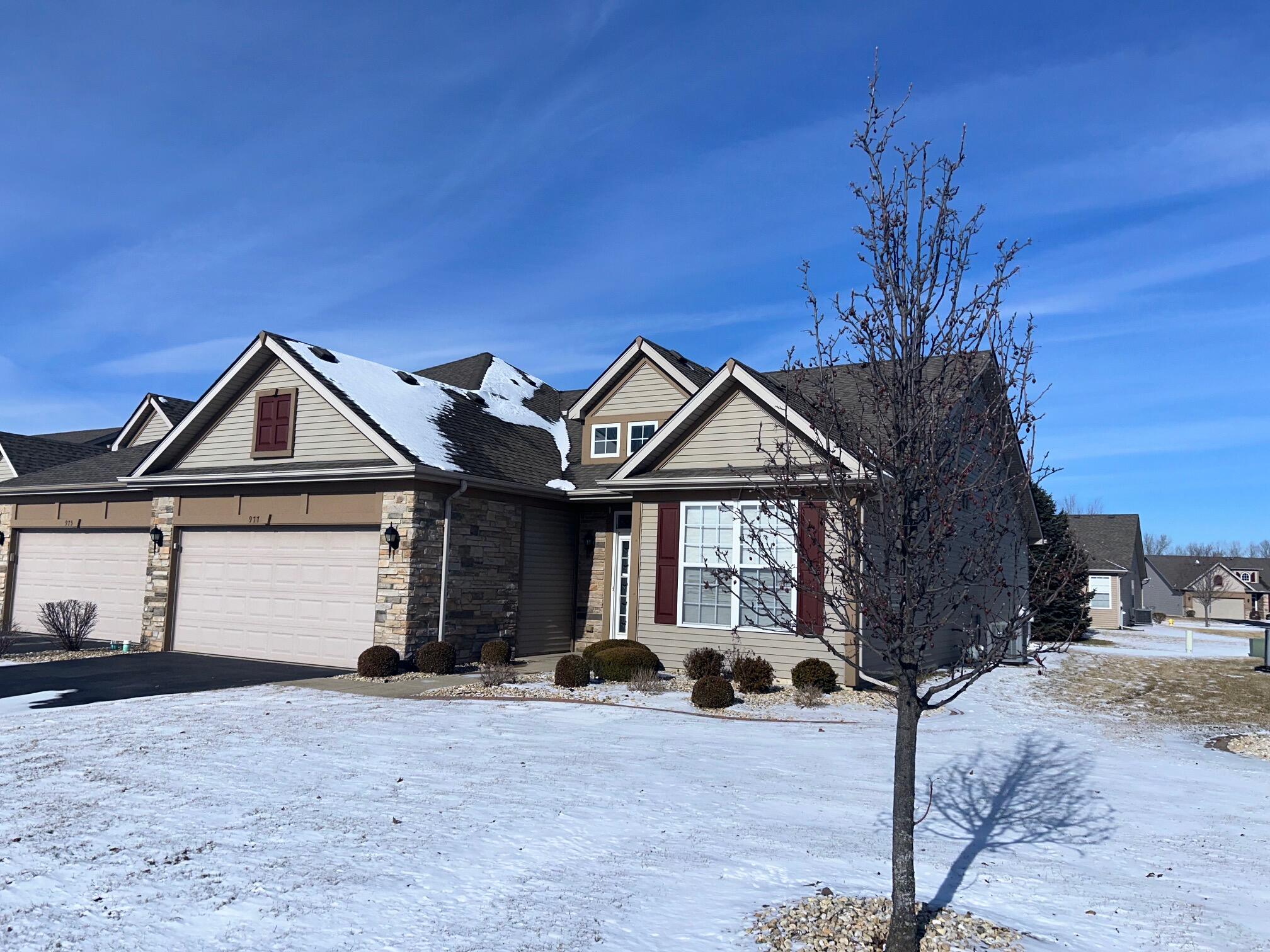 977 Rockwell Lane, Dyer, IN 46311; Image #2