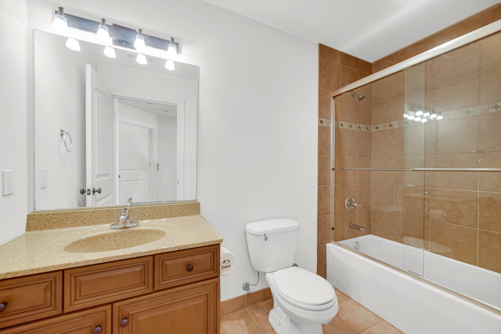 11010 Beacon Court, St. John, IN 46373; Image #15