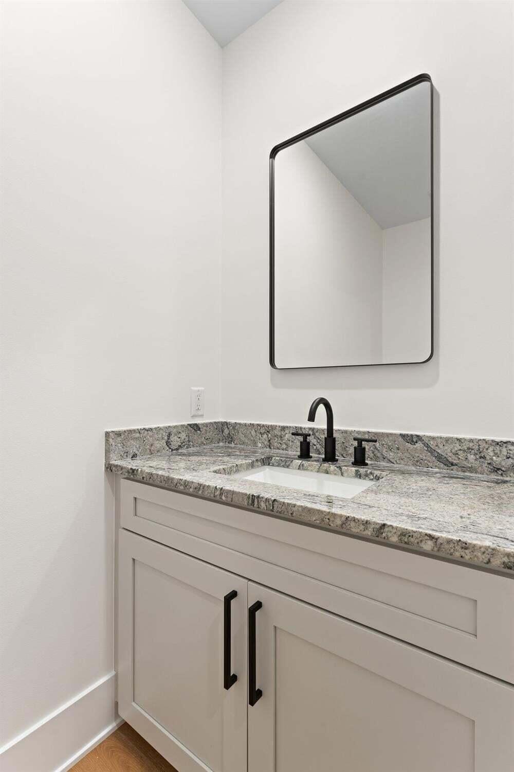13822 Waterleaf Drive, St. John, IN 46373; Image #23
