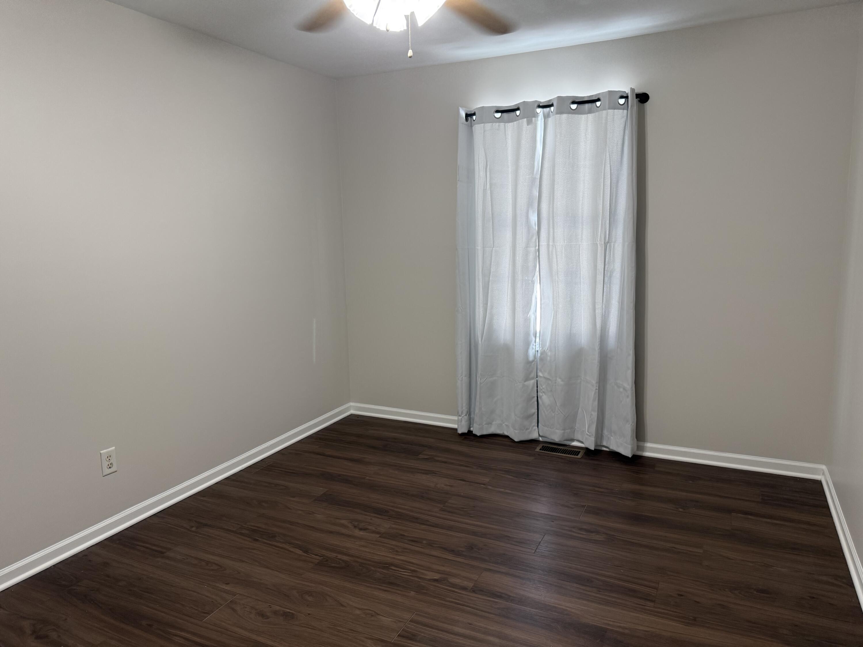1622 N Circle View Lane, La Porte, IN 46350; Image #29