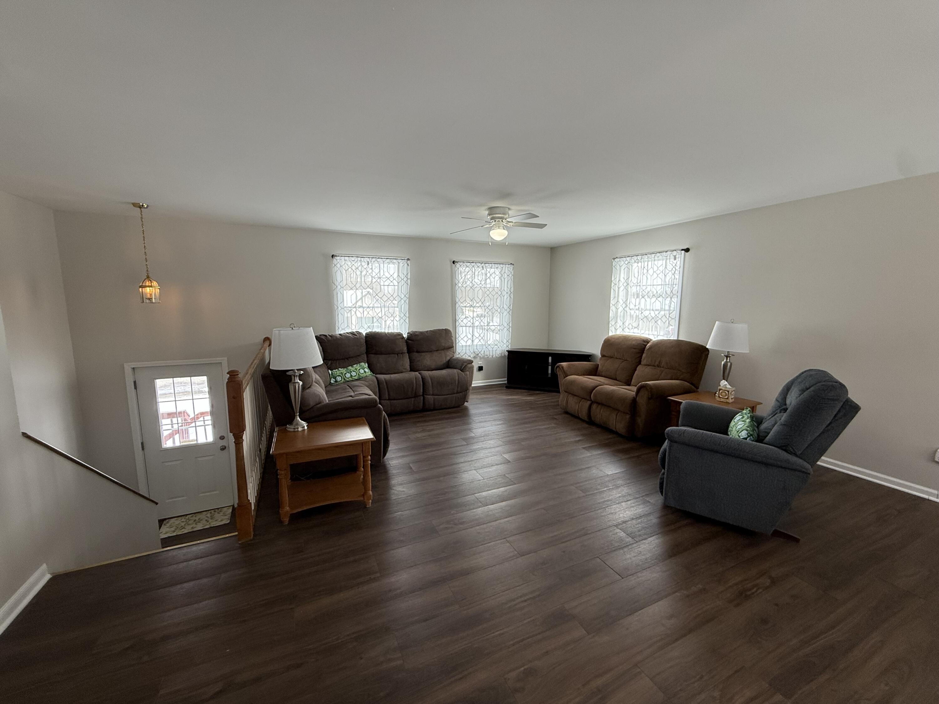 1622 N Circle View Lane, La Porte, IN 46350; Image #5