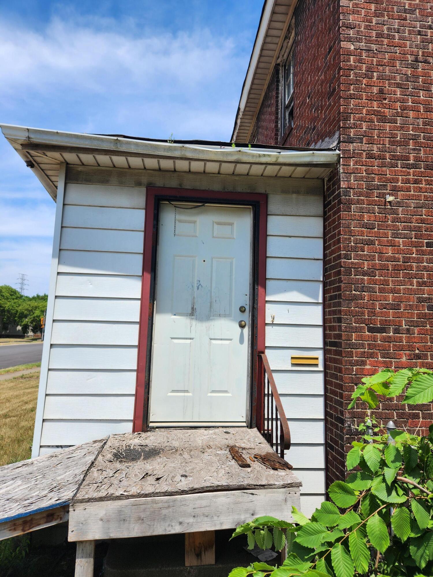 627 Tennessee Street, Gary, IN 46402; Image #3