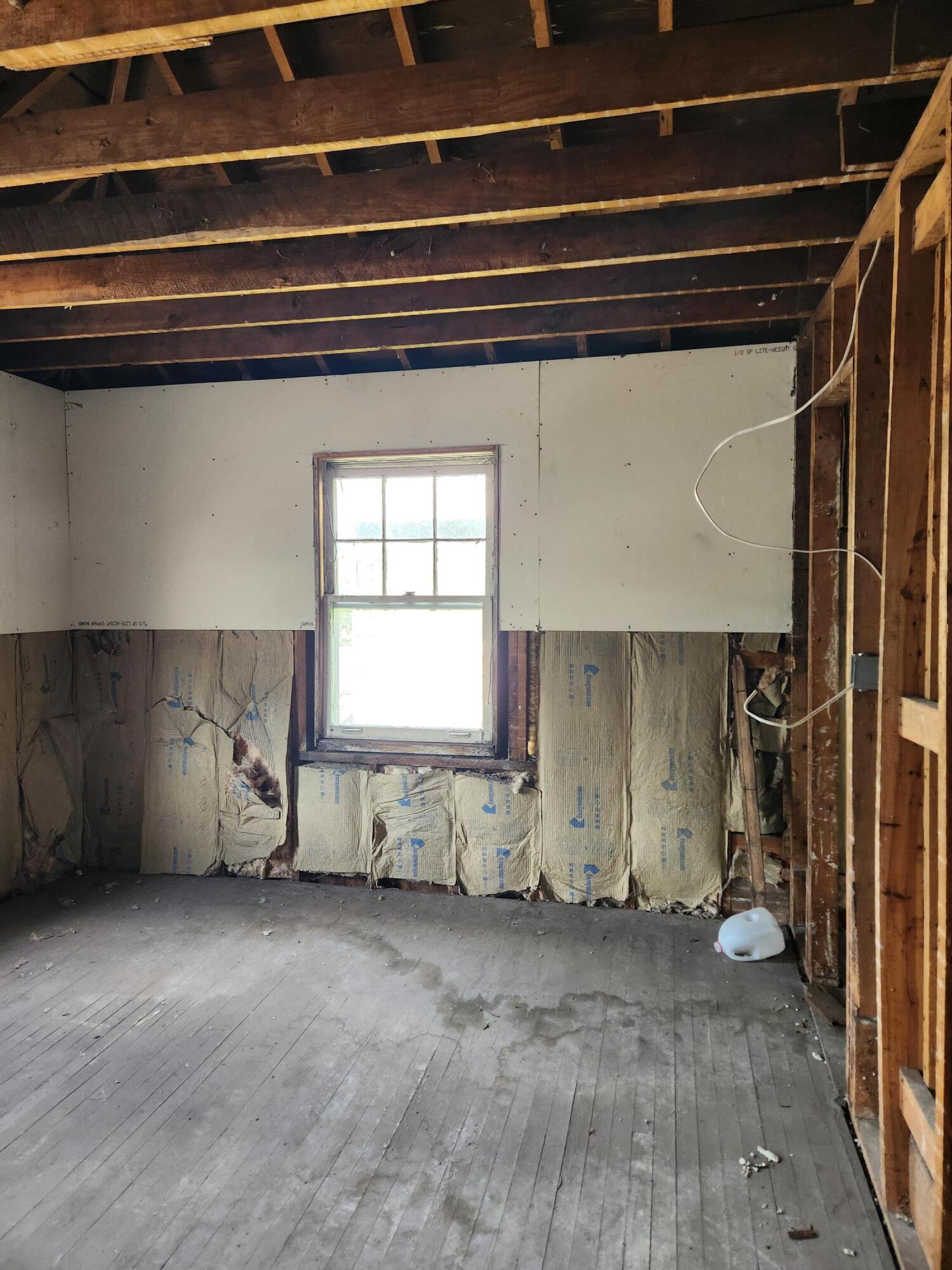 627 Tennessee Street, Gary, IN 46402; Image #7